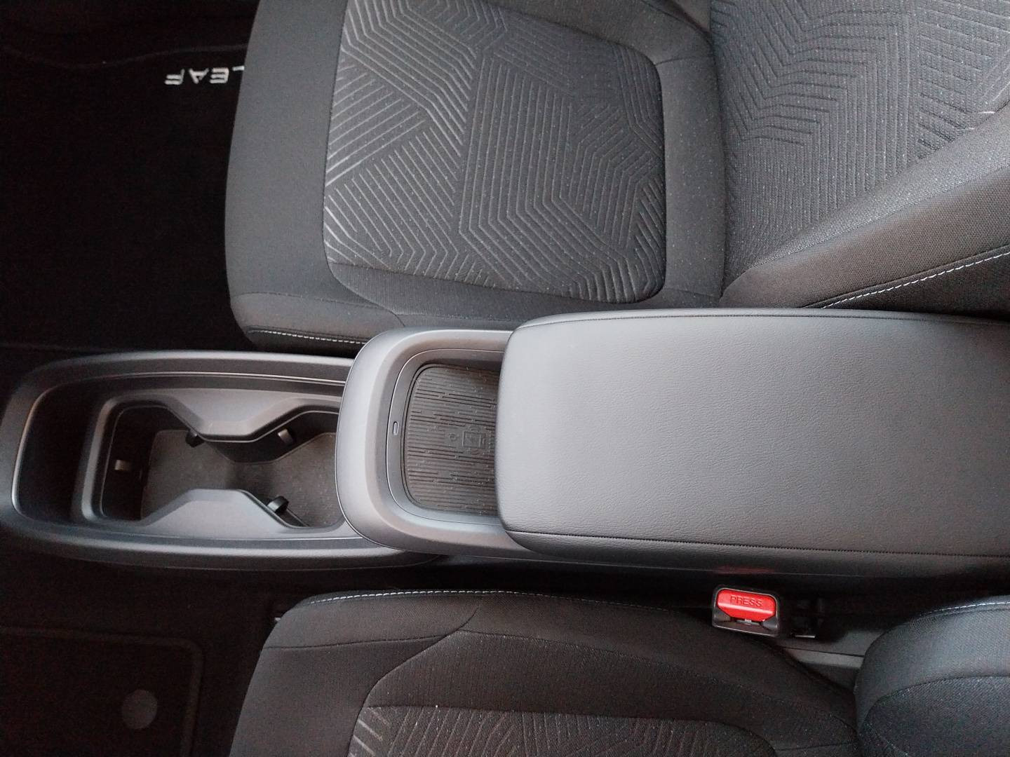 Vente en ligne Nissan Leaf 2 LEAF 52KWH 177CH  au prix de 36 990 €