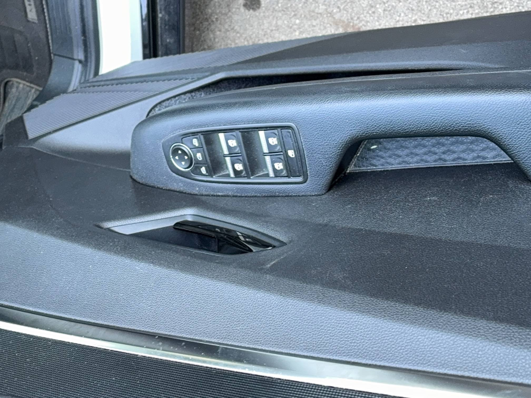 Vente en ligne Renault Megane E-Tech  EV40 130ch standard charge au prix de 20 990 €