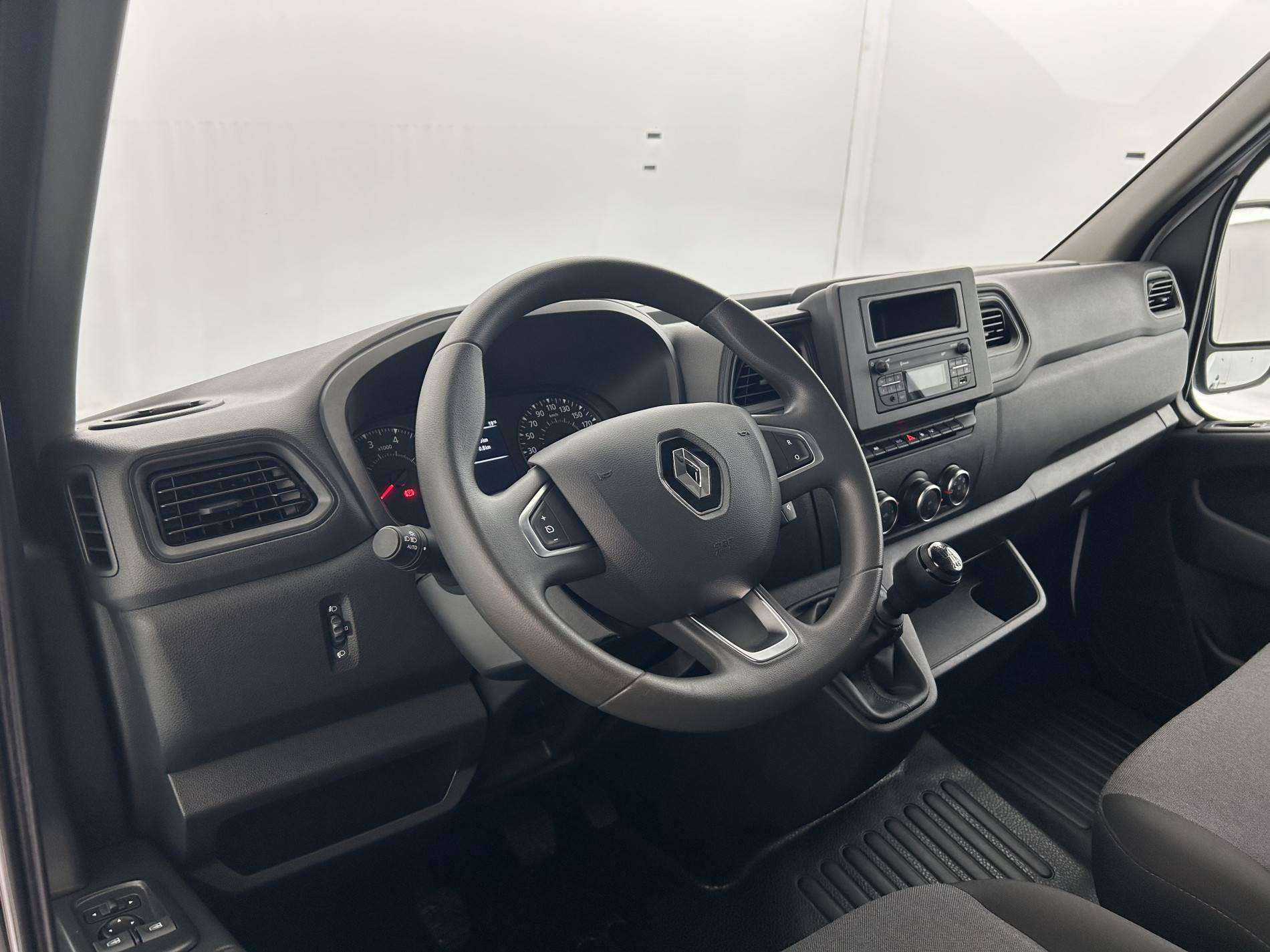 Vente en ligne Renault Master FG Tr CF F3500 L2H2 Blue dCi 135 E6DF au prix de 26 990 €