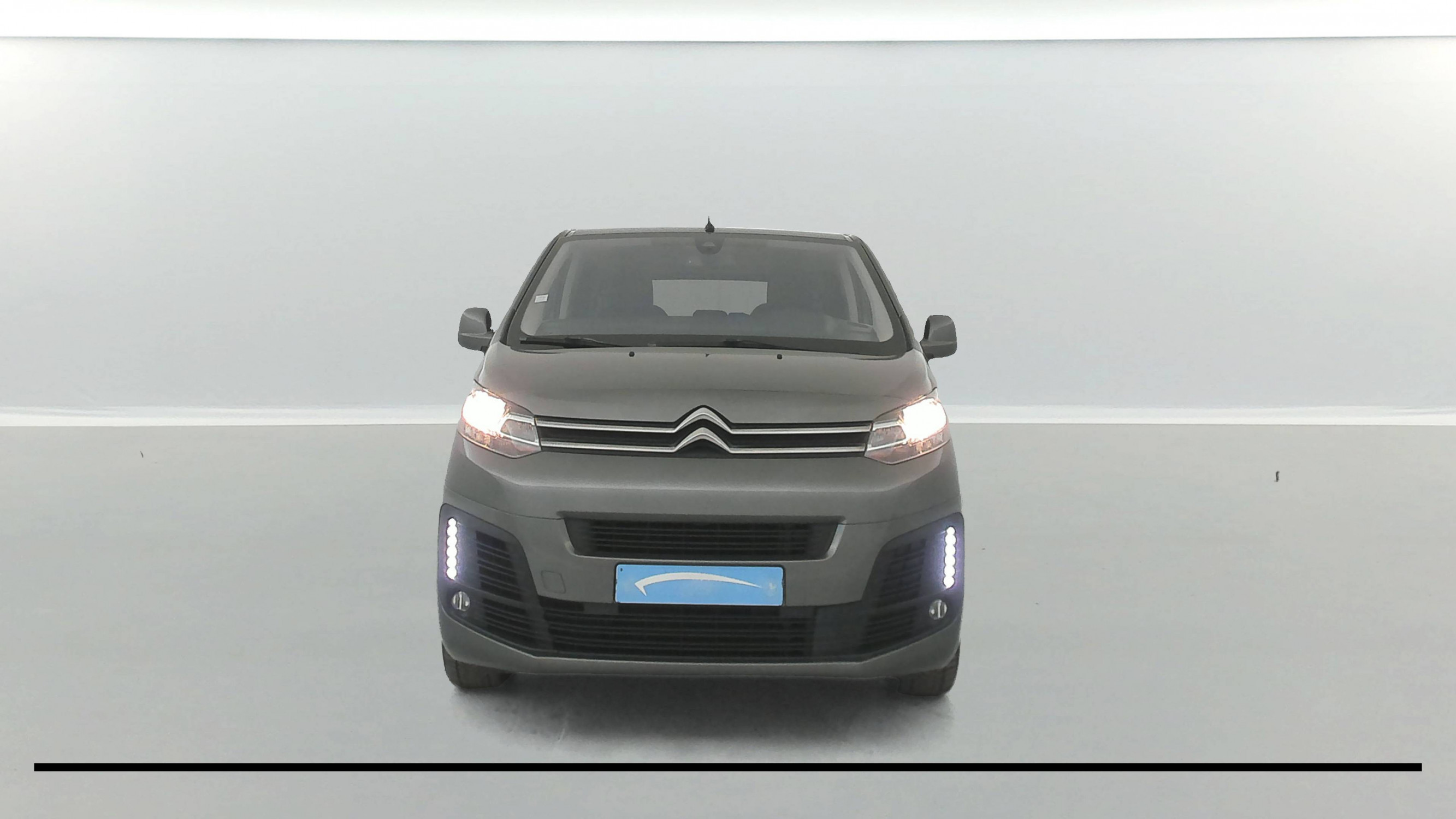 Vente en ligne Citroën Spacetourer Spacetourer M BlueHDi 100 BVM6 au prix de 24 490 €