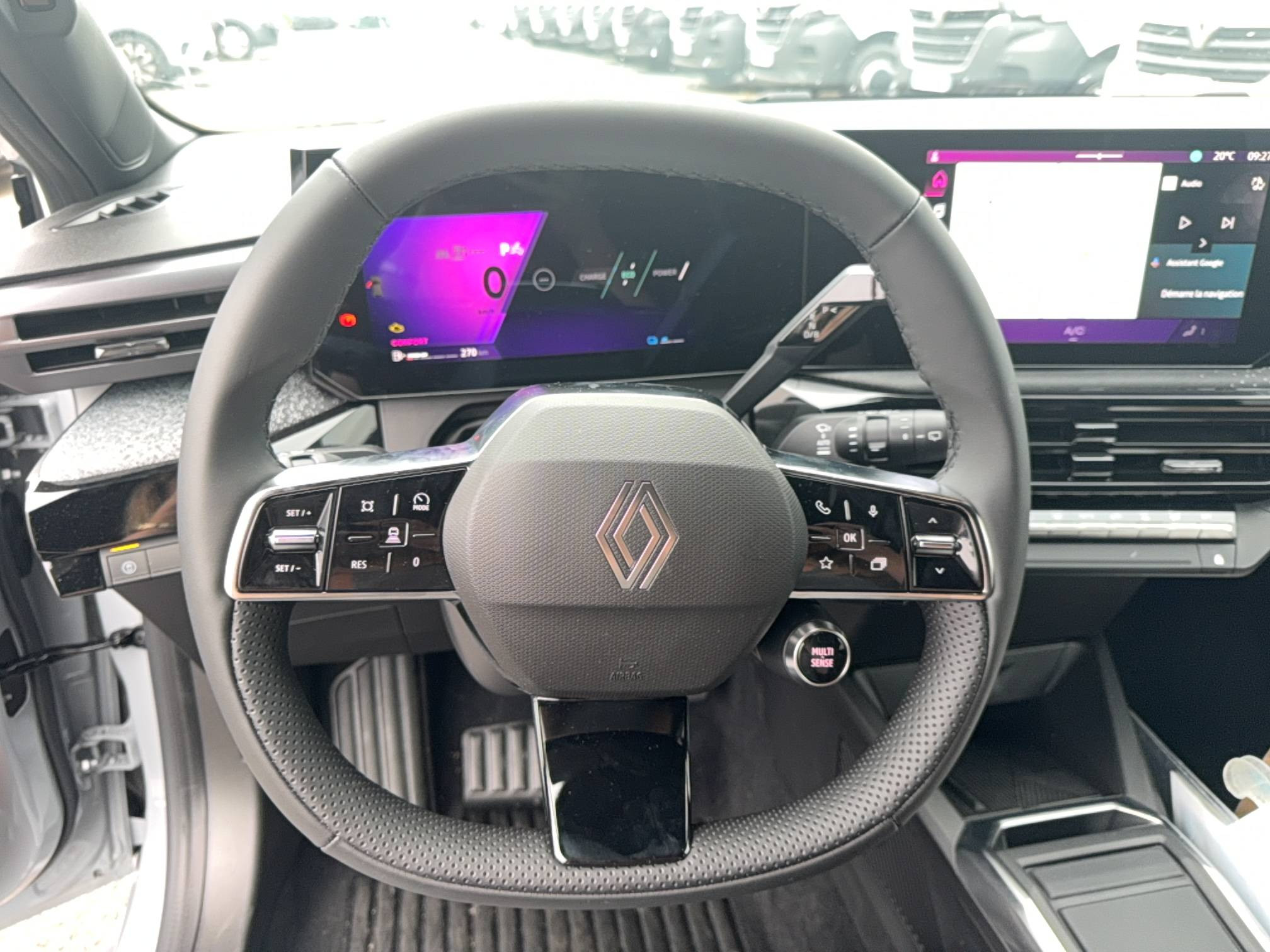 Vente en ligne Renault Clio 6 Clio E-Tech full hybrid 160 ch au prix de 25 990 €