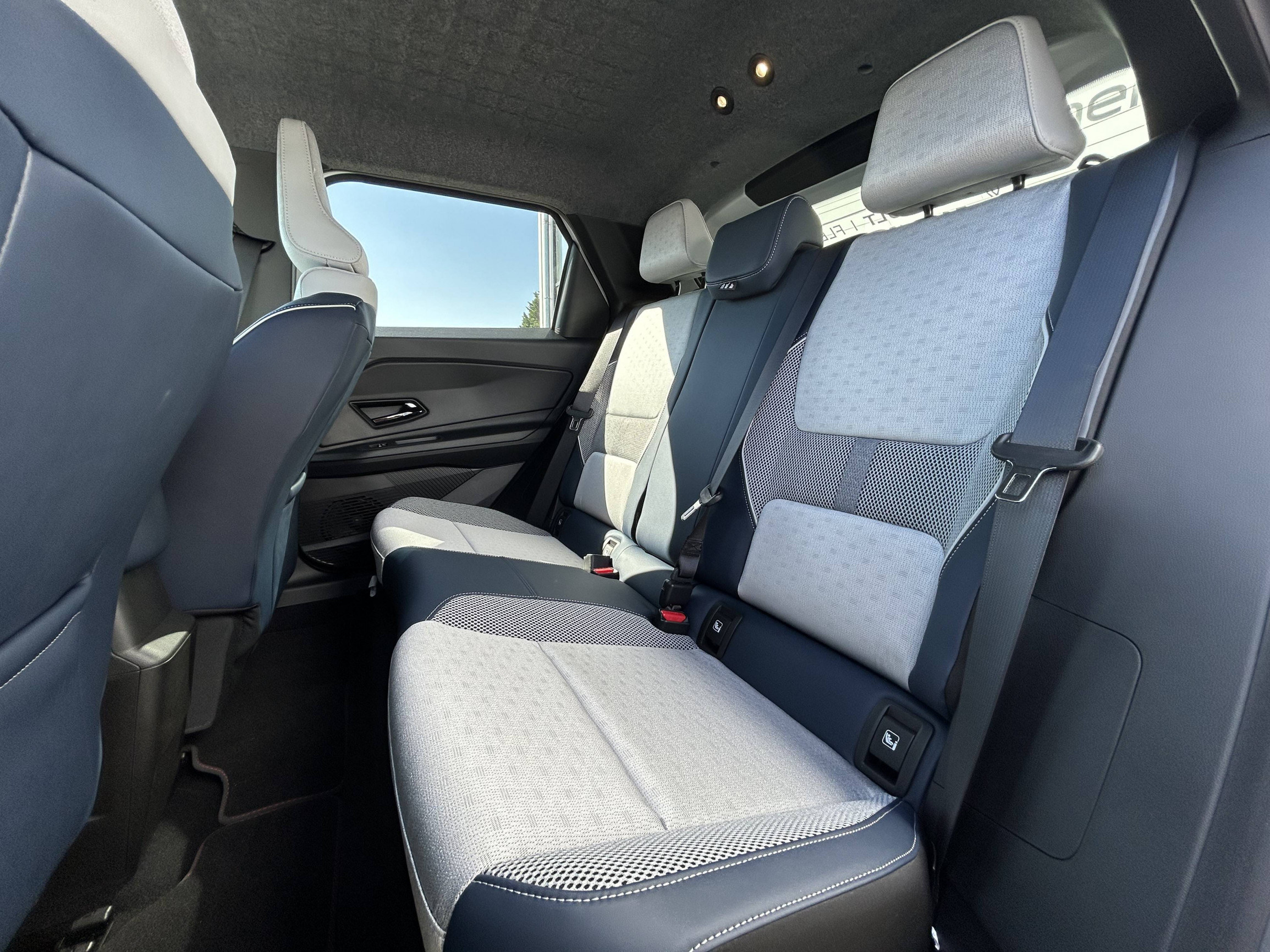 Vente en ligne Renault R5 E-Tech  150 ch autonomie confort au prix de 36 990 €