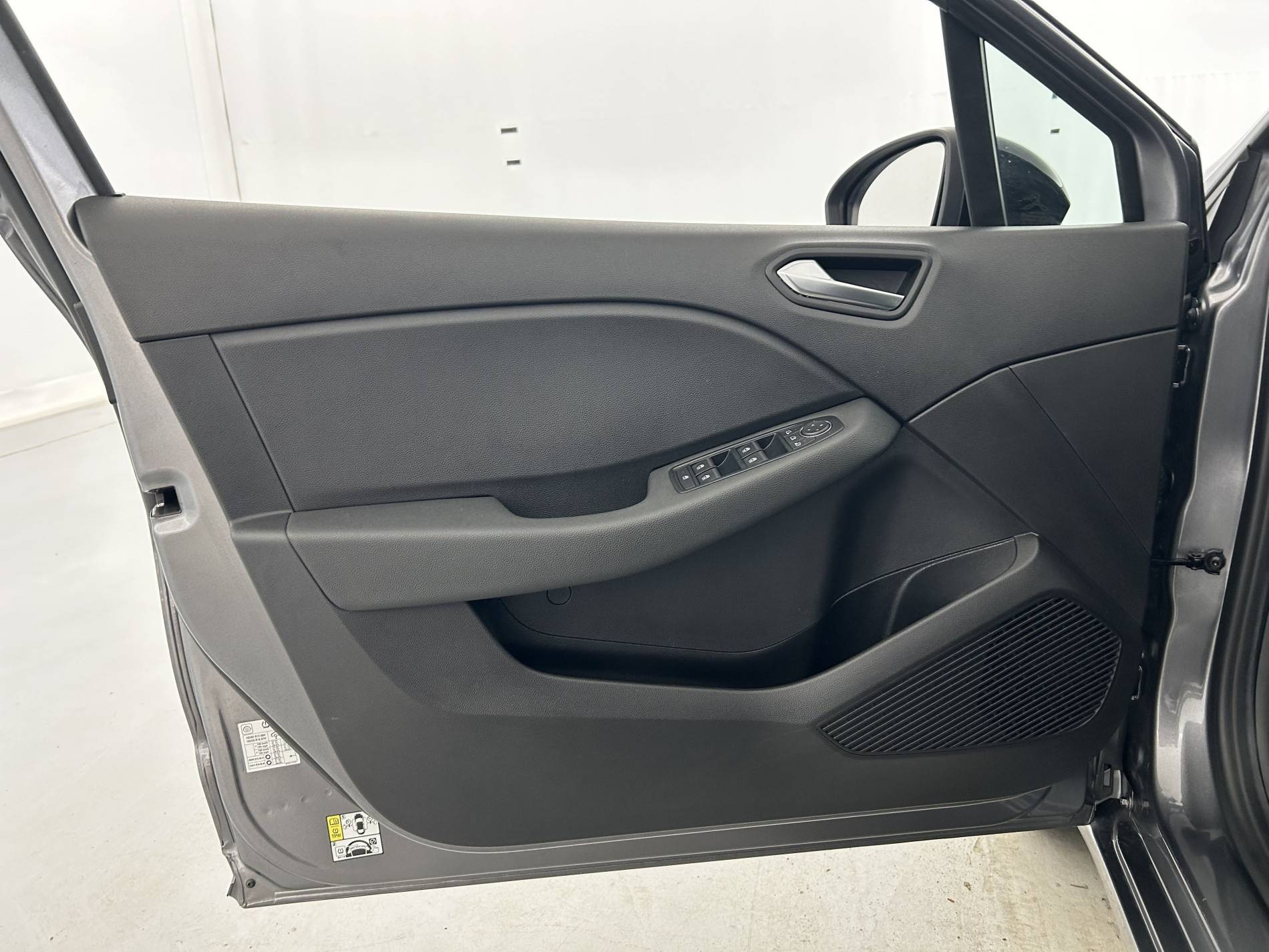 Vente en ligne Renault Clio 5 Clio TCe 90 au prix de 14 290 €