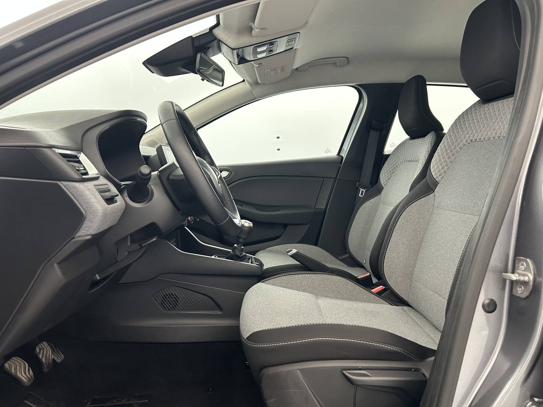 Vente en ligne Renault Clio 5 Clio TCe 90 au prix de 15 490 €