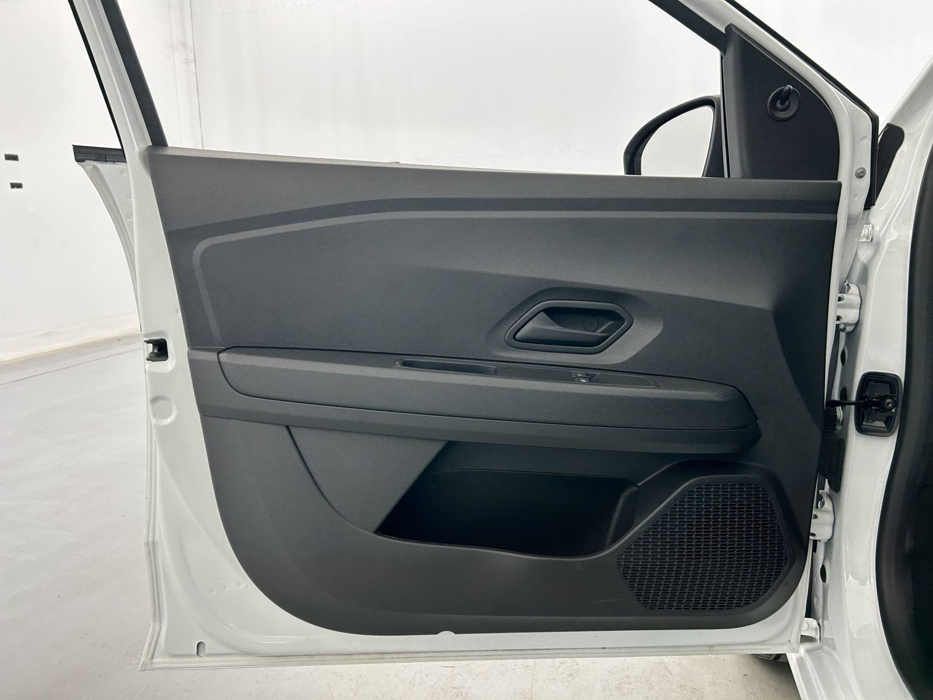 Vente en ligne Dacia Sandero  ECO-G 100 au prix de 11 290 €