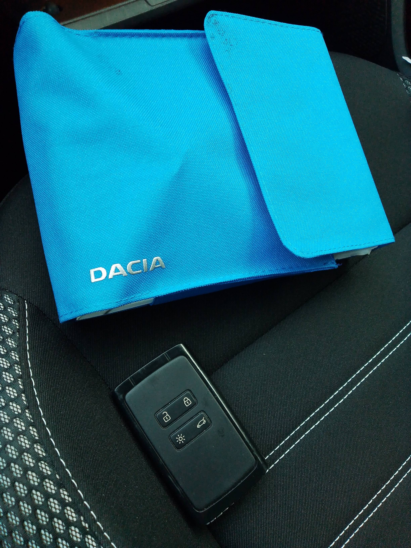 Vente en ligne Dacia Duster  ECO-G 100 4x2 au prix de 15 990 €