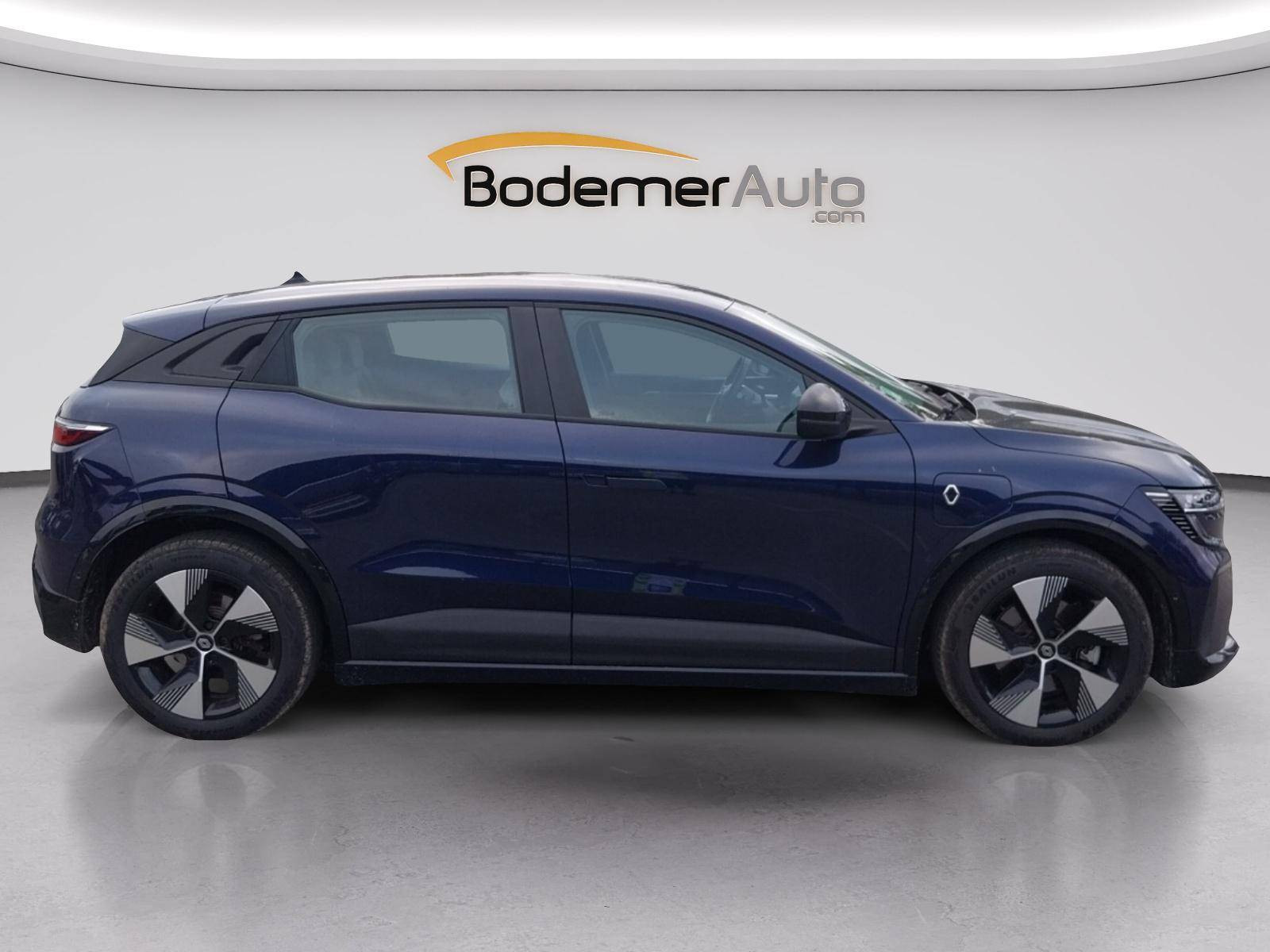 Vente en ligne Renault Megane E-Tech  EV40 130ch standard charge au prix de 21 900 €