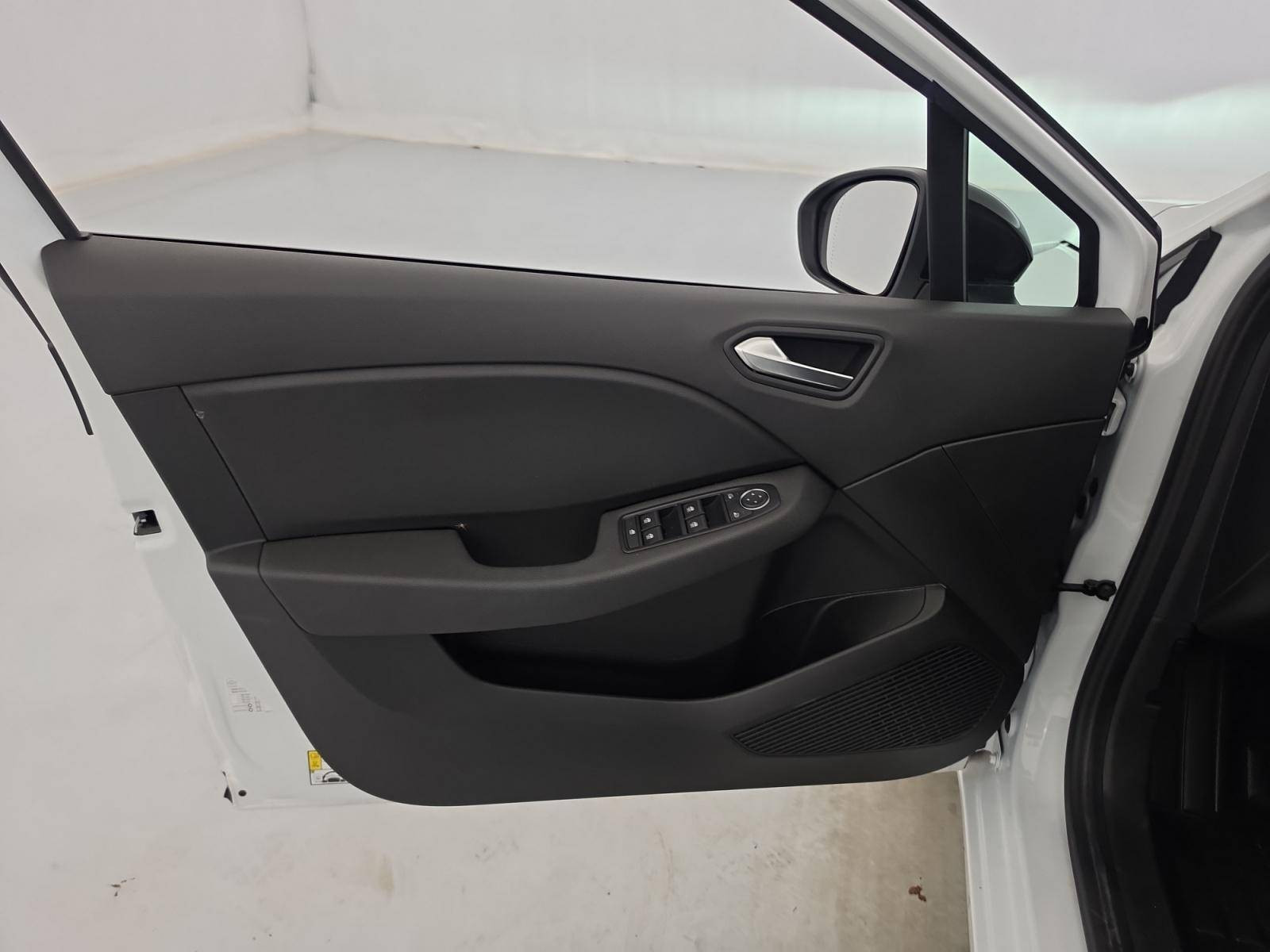 Vente en ligne Renault Clio 5 Clio TCe 90 au prix de 13 990 €