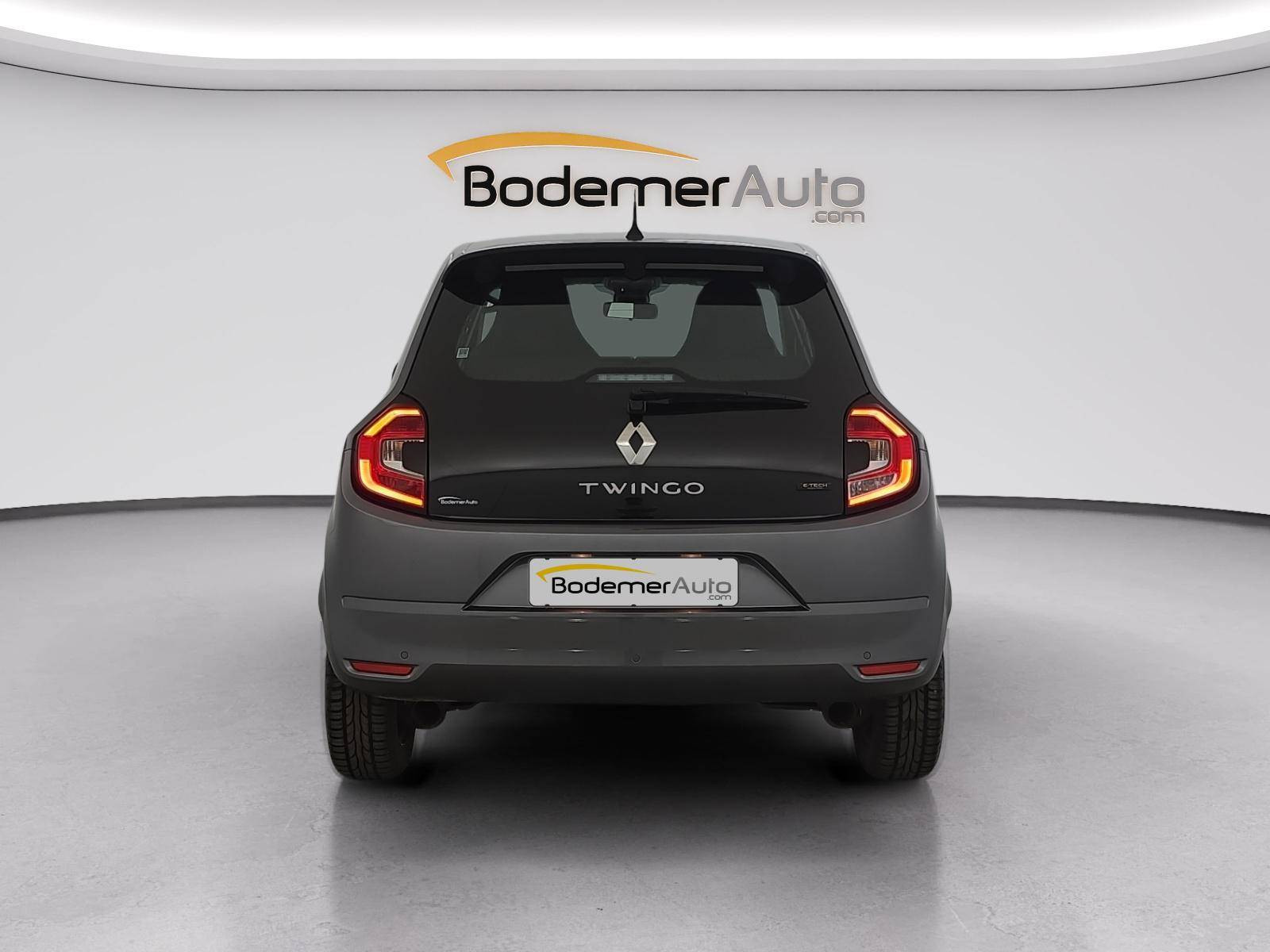 Vente en ligne Renault Twingo Electrique Twingo III E-Tech au prix de 12 990 €