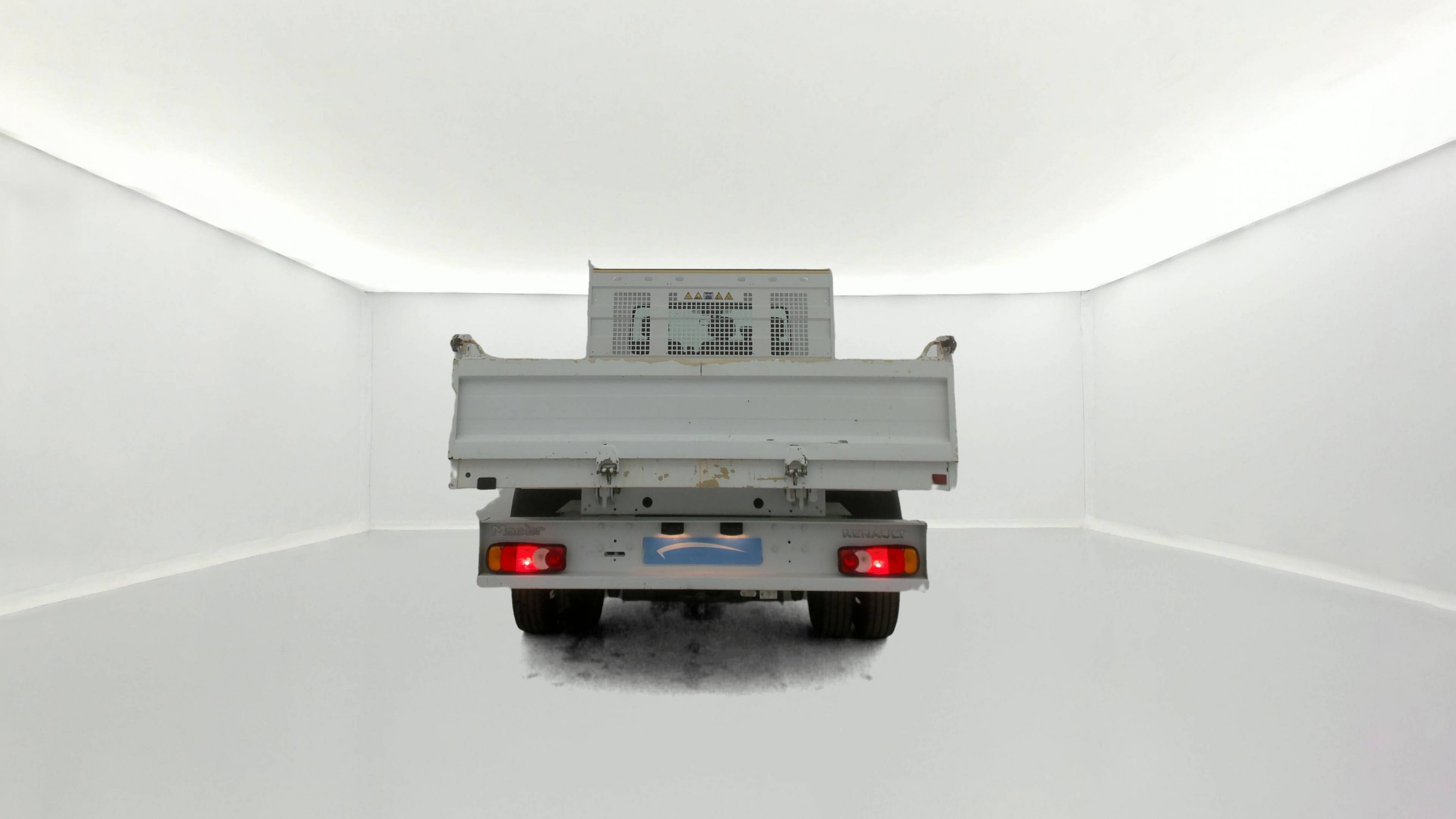 Vente en ligne Renault Master 3 Châssis Cabine MASTER CC PROP RJ3500 L2 PAFC BLUE DCI 130 EURO VI au prix de 33 300 €