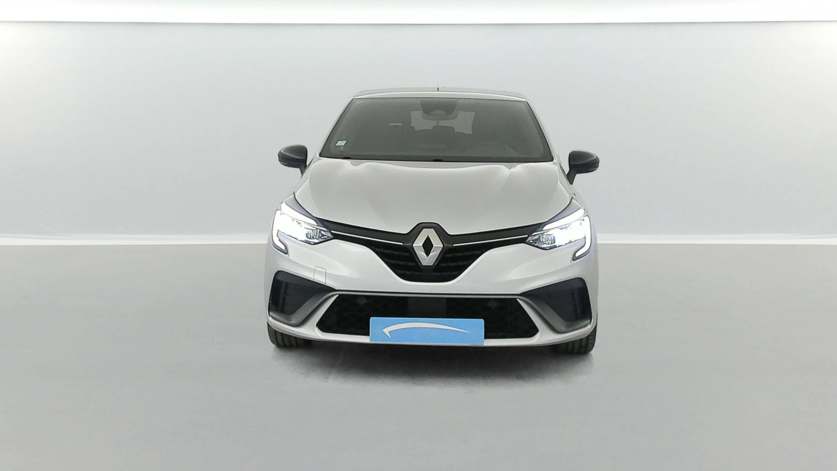 Vente en ligne Renault Clio 5 Clio E-Tech hybride 145 au prix de 17 490 €