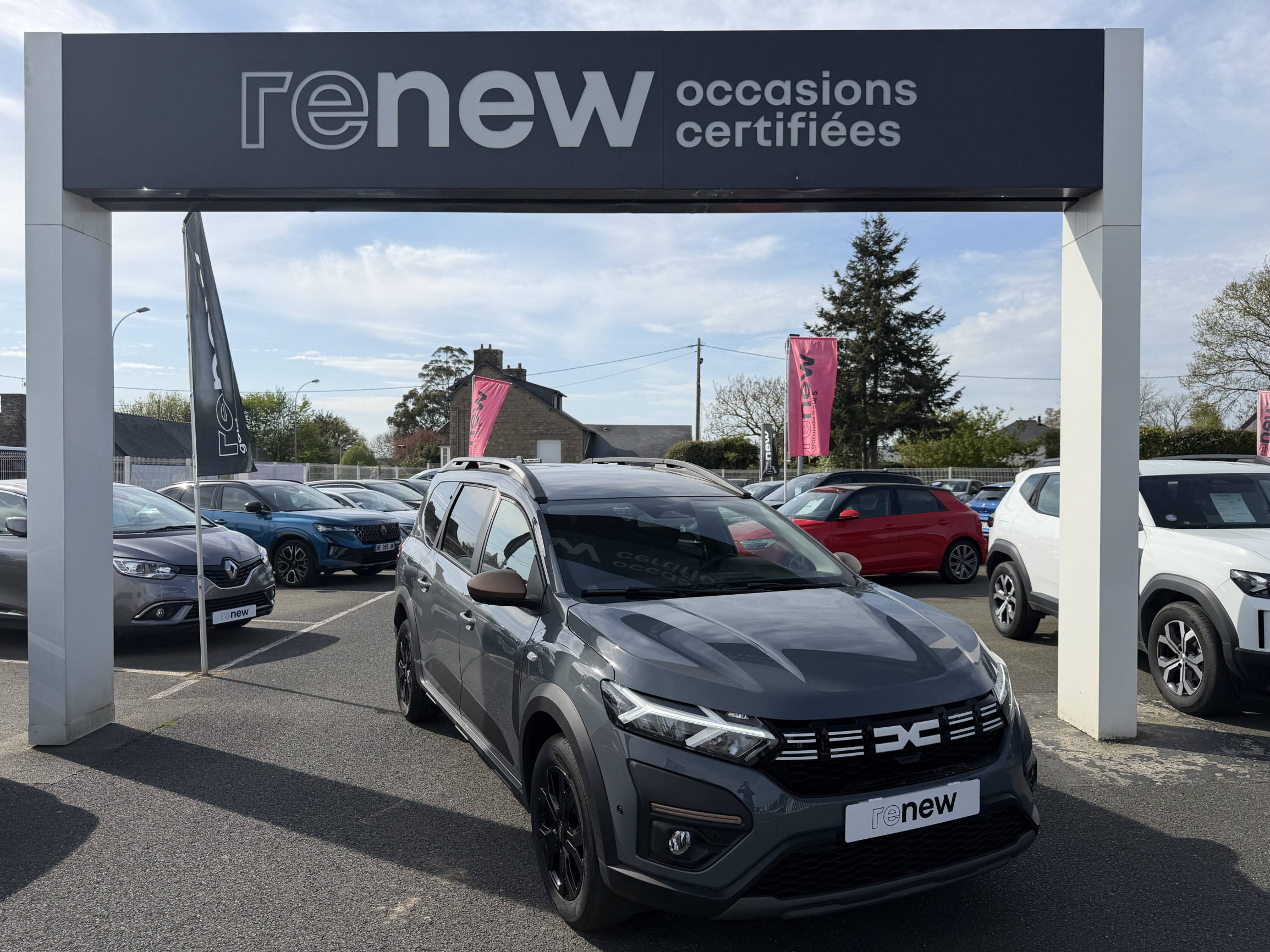 Dacia Jogger  ECO-G 100 7 places GSR2 occasion de 2025 en vente à Lannion