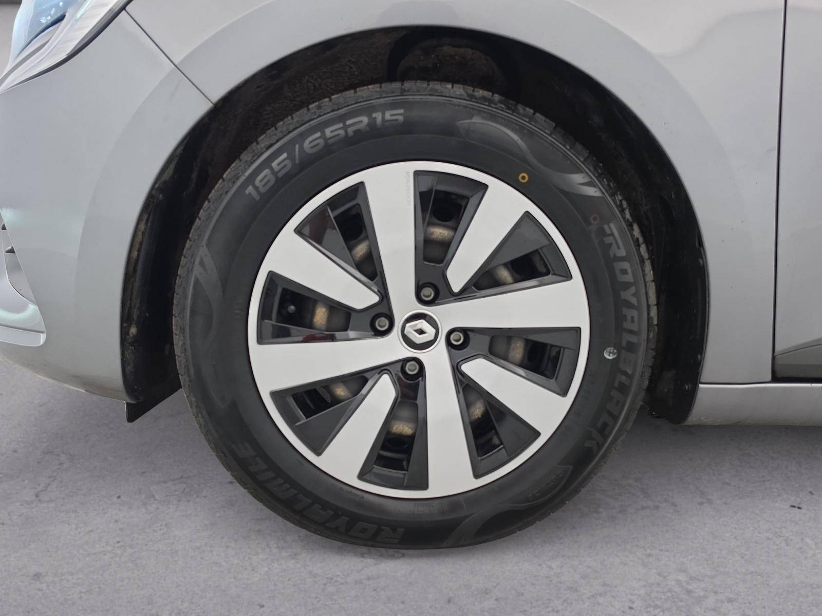 Vente en ligne Renault Clio 5 Clio TCe 90 au prix de 14 490 €