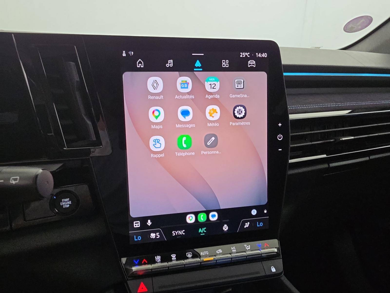 Vente en ligne Renault Espace Espace E-Tech hybrid 200 au prix de 32 490 €