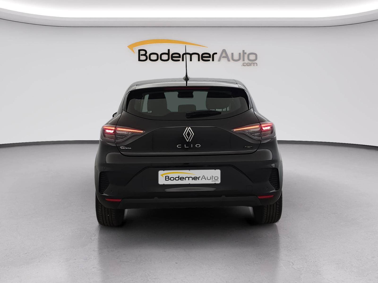 Vente en ligne Renault Clio 5 Clio E-Tech full hybrid 145 ch GSR2 au prix de 19 990 €