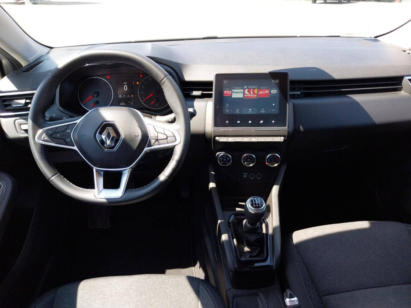 Vente en ligne Renault Clio 5 Clio SCe 65 - 21N au prix de 11 590 €