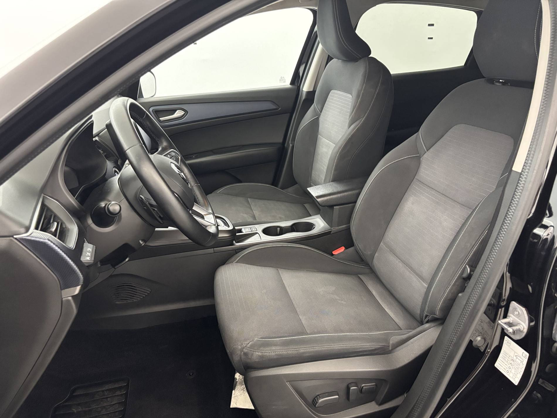 Vente en ligne Renault Arkana  TCe 140 EDC FAP au prix de 16 690 €