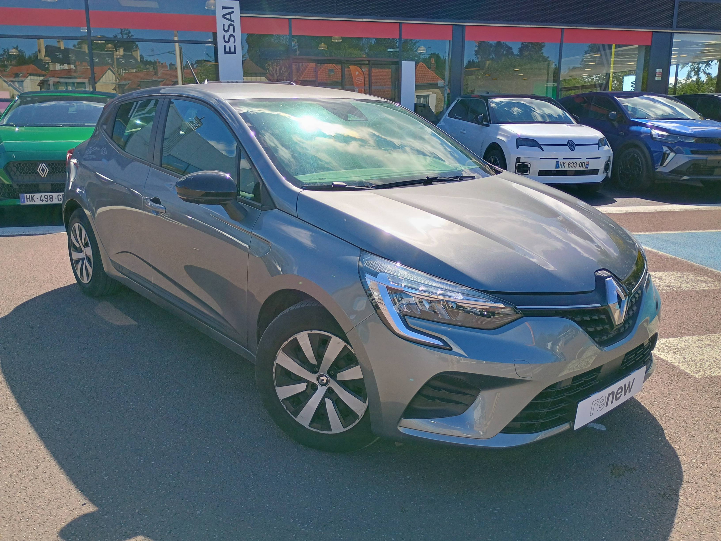 Vente en ligne Renault Clio 5 Clio TCe 90 au prix de 13 990 €