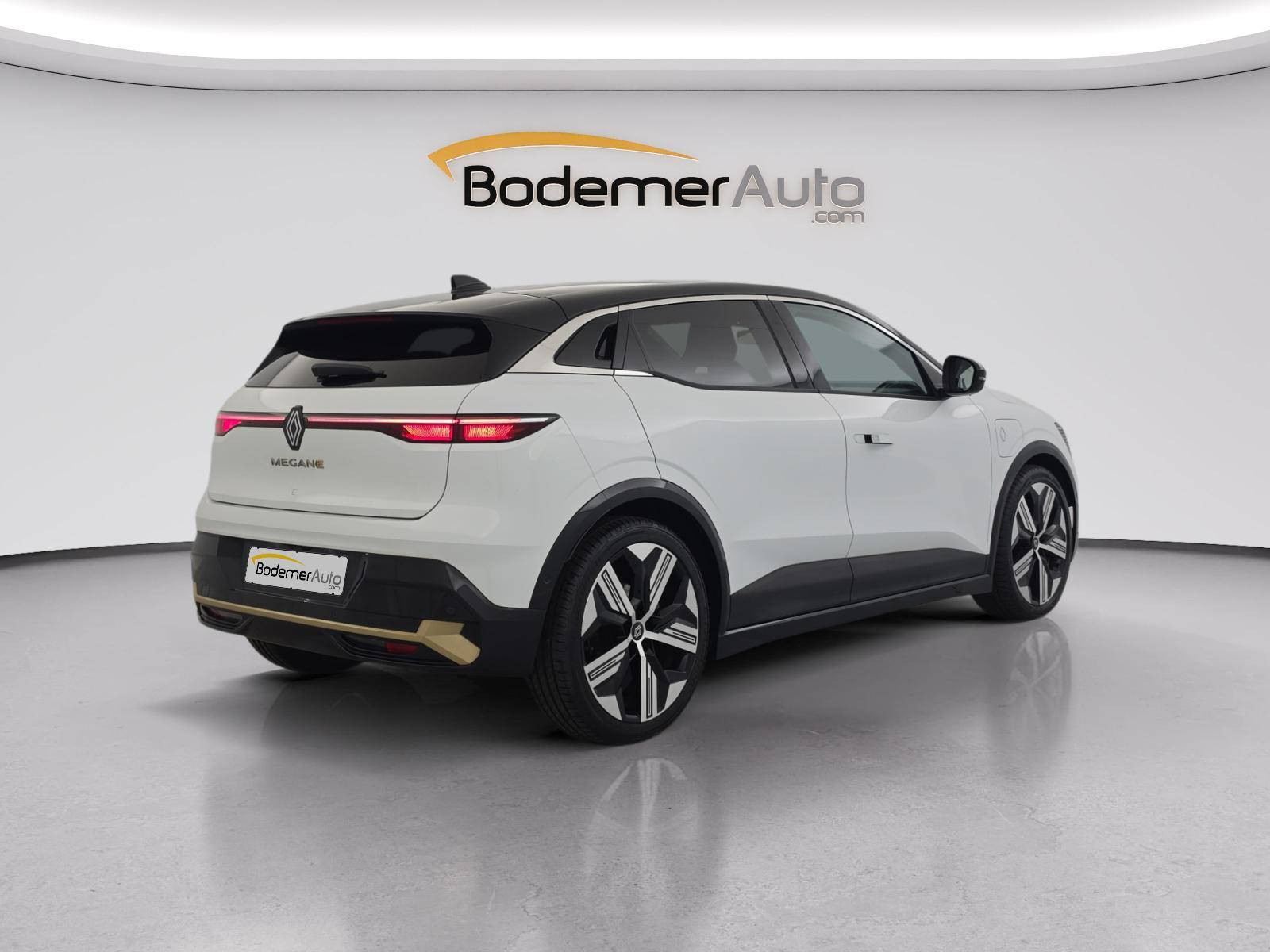 Vente en ligne Renault Megane E-Tech  EV60 220 ch super charge au prix de 26 490 €