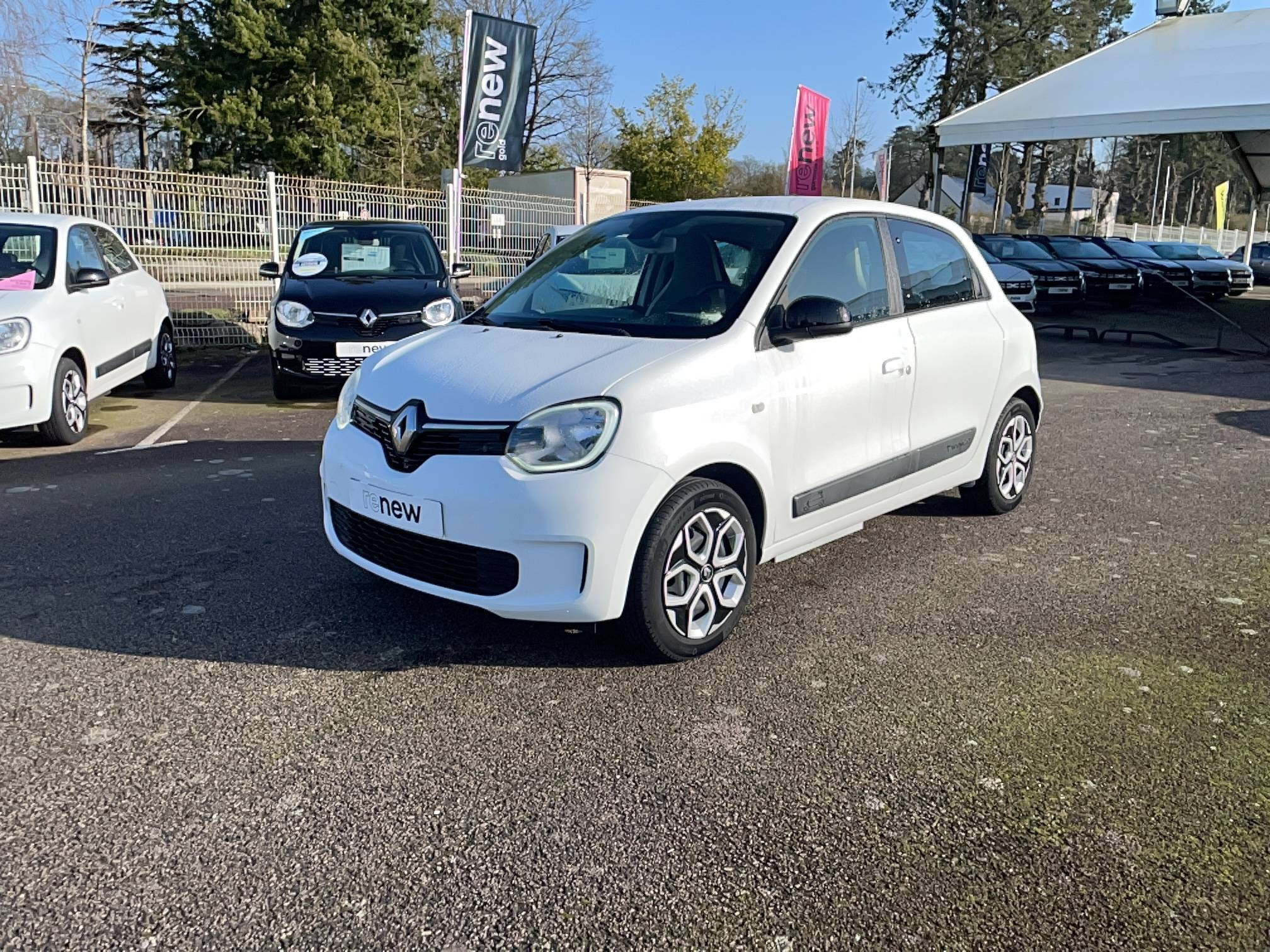 Vente en ligne Renault Twingo Electrique Twingo III E-Tech au prix de 11 490 €