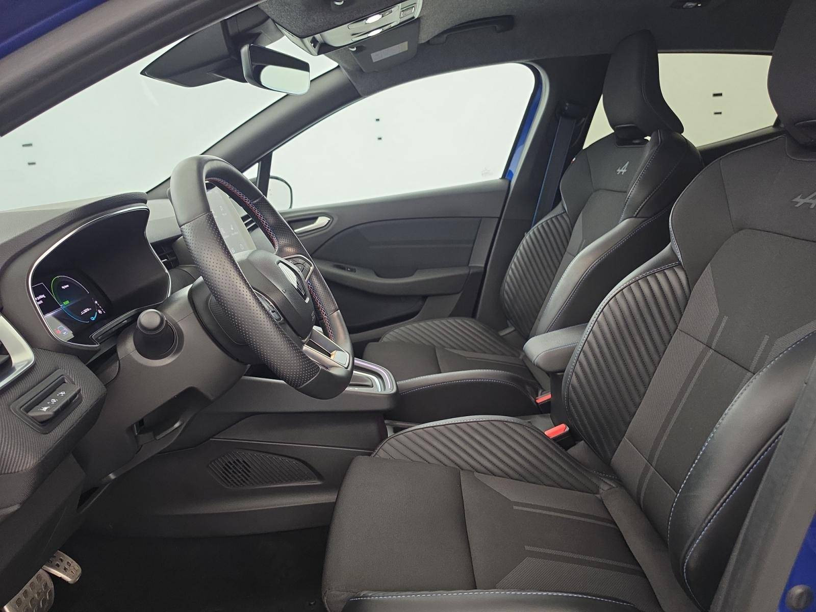 Vente en ligne Renault Clio 5 Clio E-Tech full hybrid 145 au prix de 20 890 €