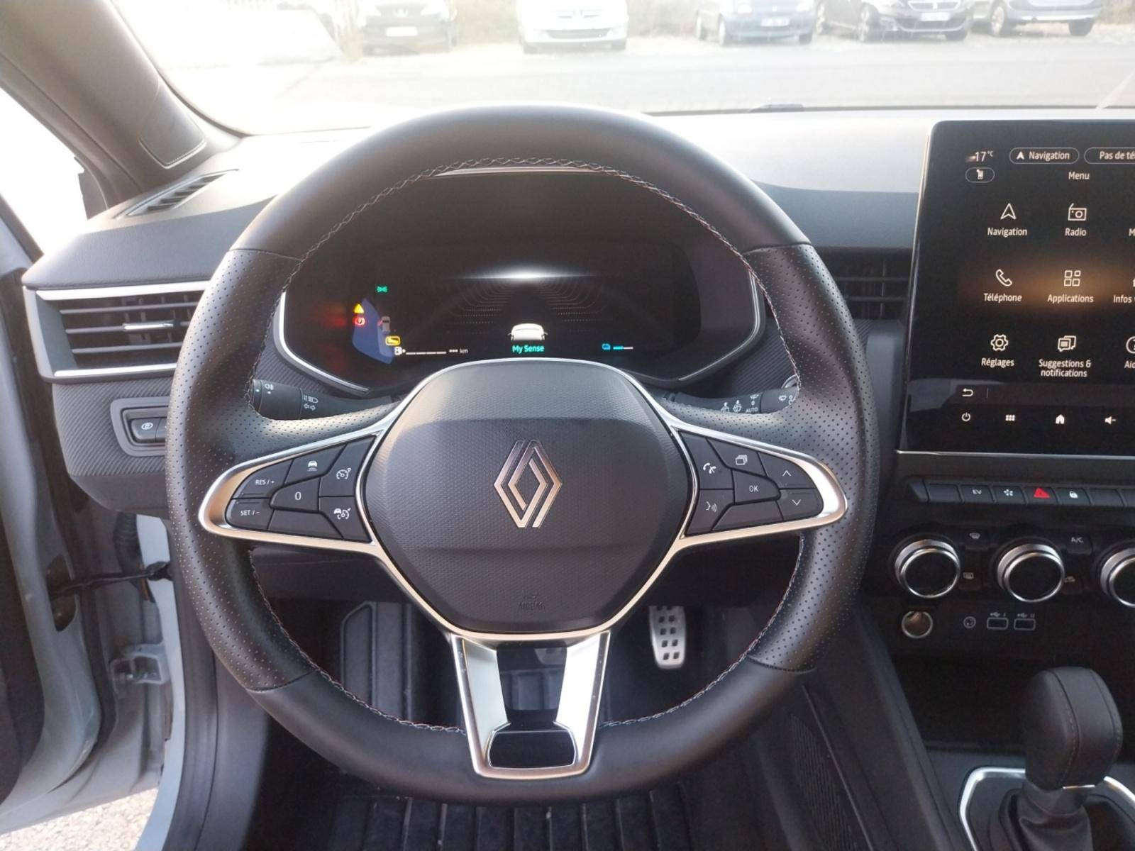 Vente en ligne Renault Clio 5 Clio E-Tech full hybrid 145 ch GSR2 au prix de 22 470 €