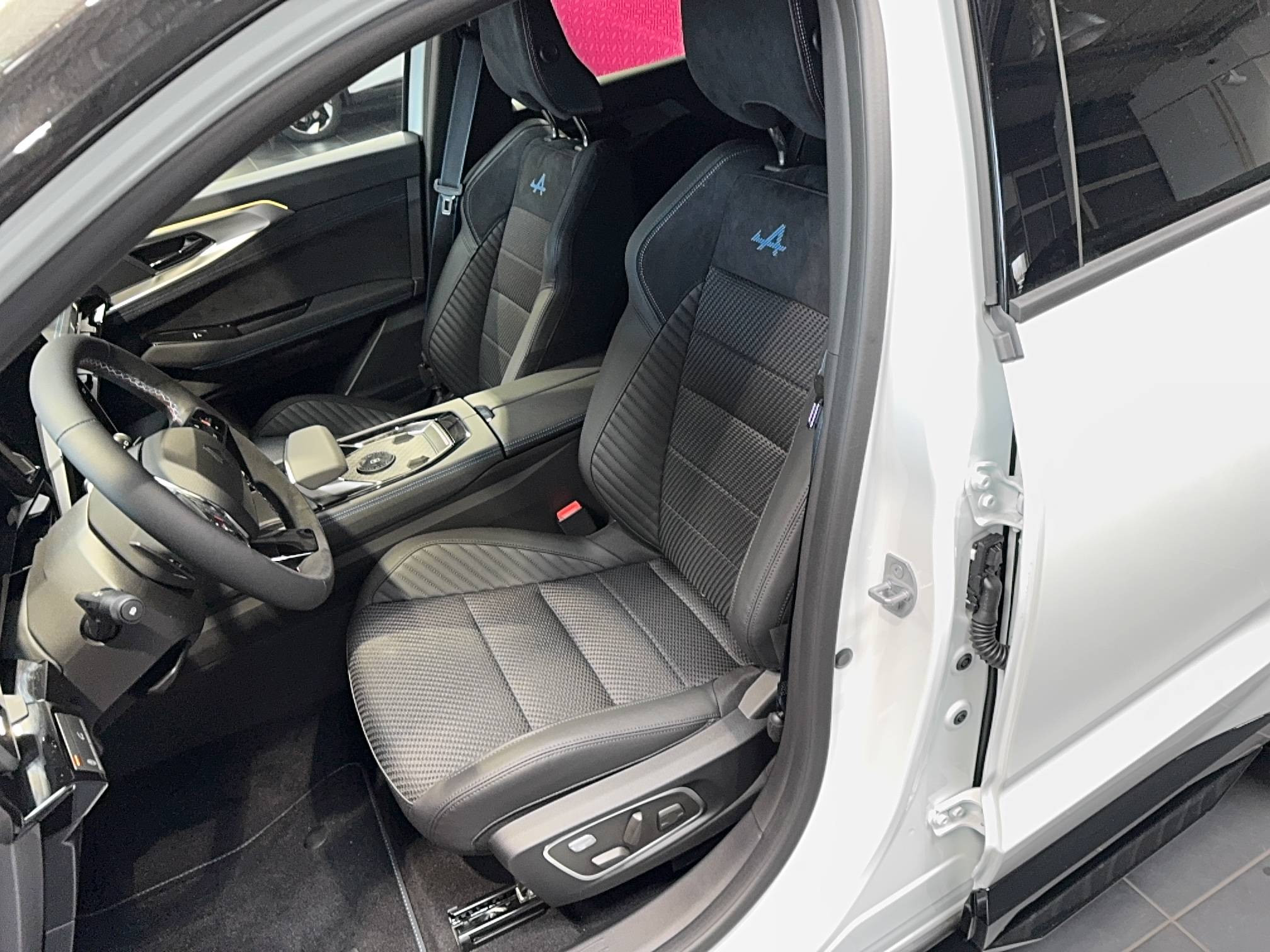 Vente en ligne Renault Austral  full hybrid E-Tech 200 ch au prix de 42 790 €