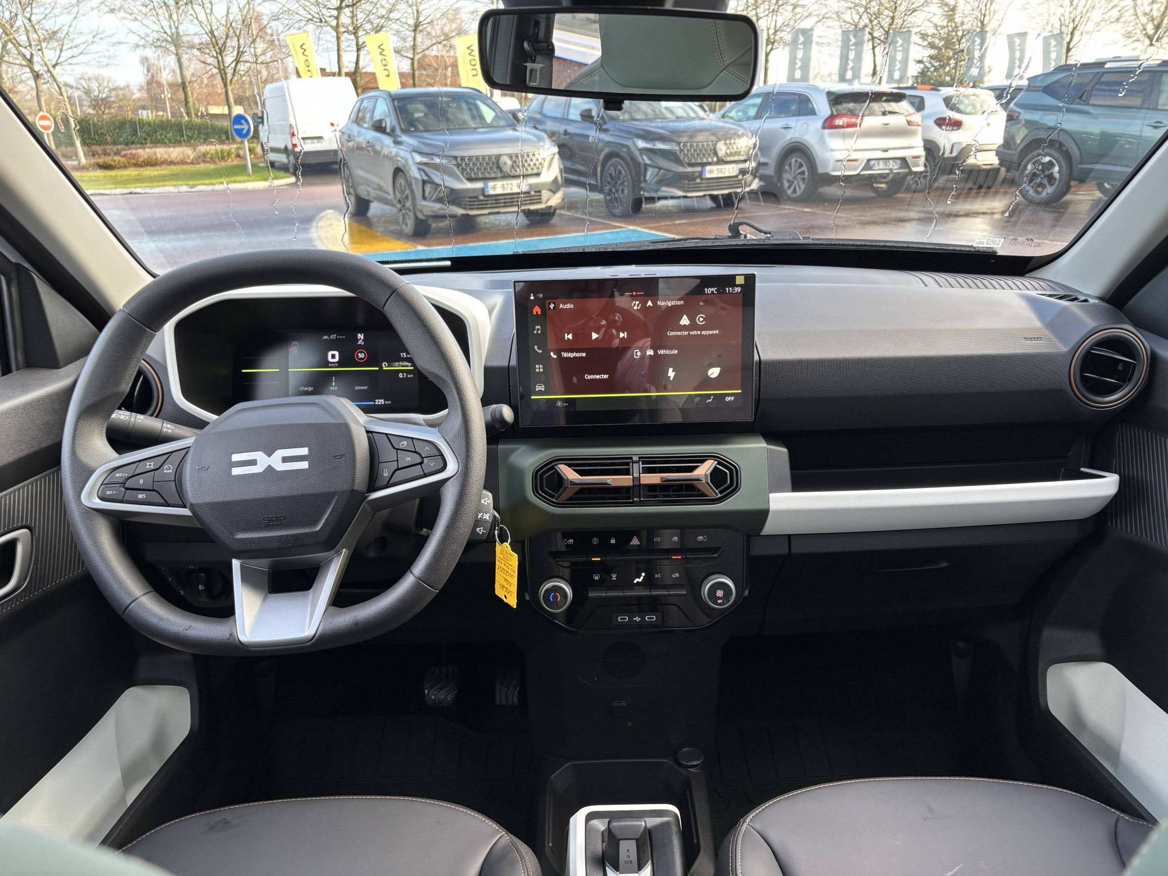 Vente en ligne Dacia Spring  electric 100 au prix de 19 900 €