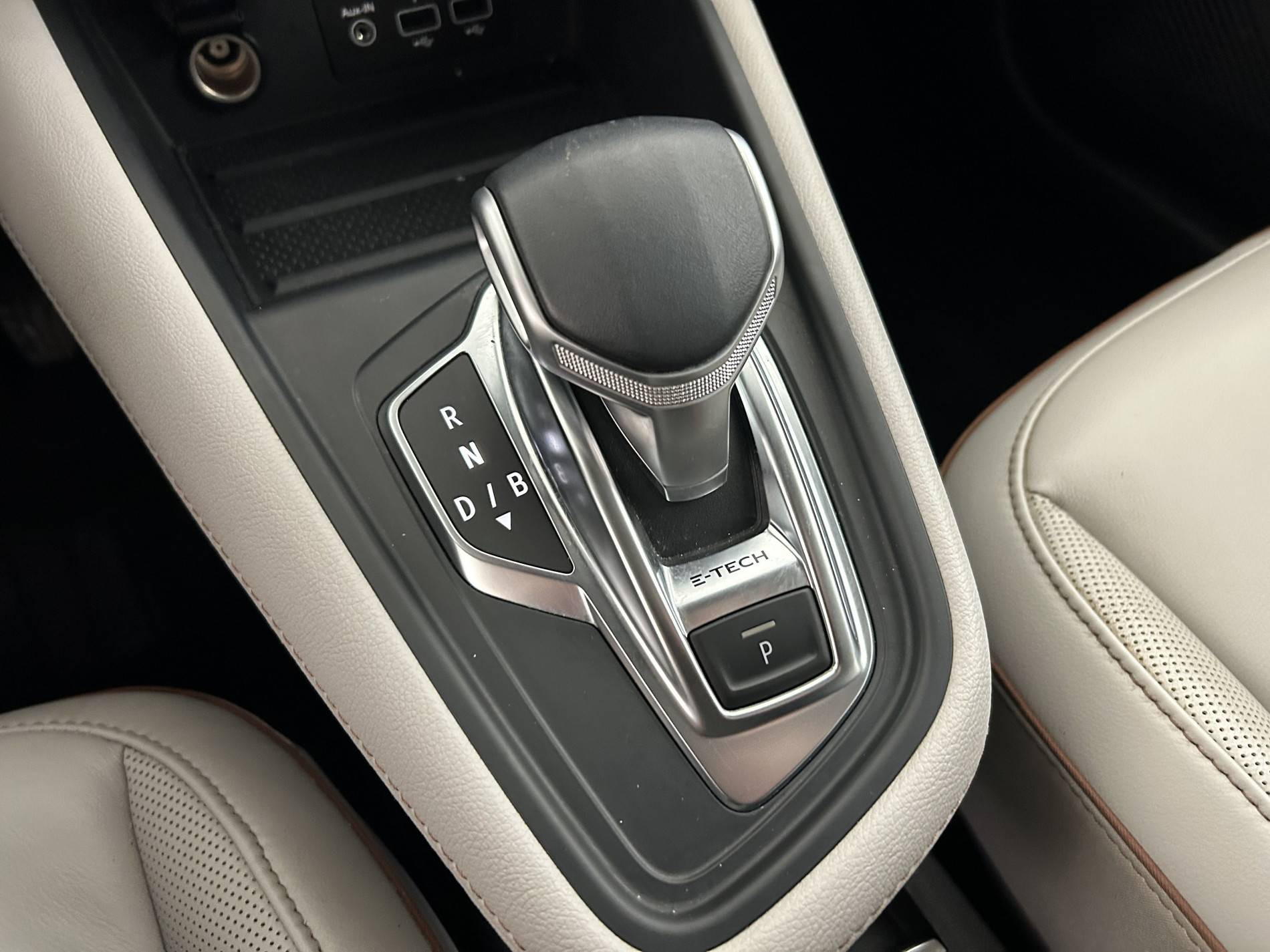Vente en ligne Renault Captur  E-Tech Plug-in 160 au prix de 16 990 €