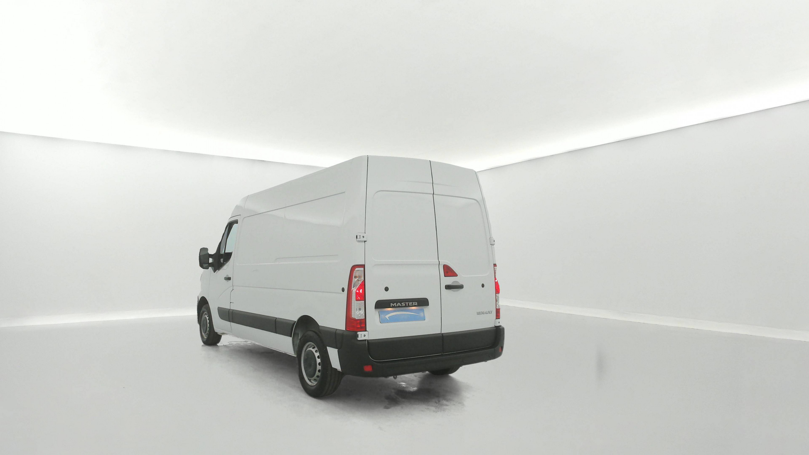 Vente en ligne Renault Trafic 3 Fourgon TRAFIC FGN L1H1 2800 KG BLUE DCI 110 au prix de 19 990 €