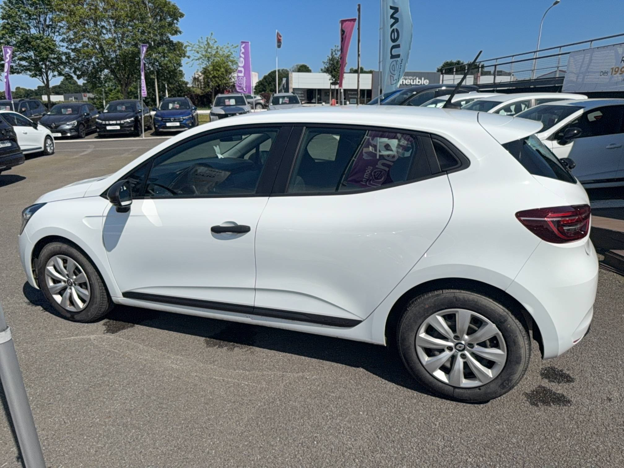 Vente en ligne Renault Clio 5 Clio SCe 65 au prix de 13 490 €