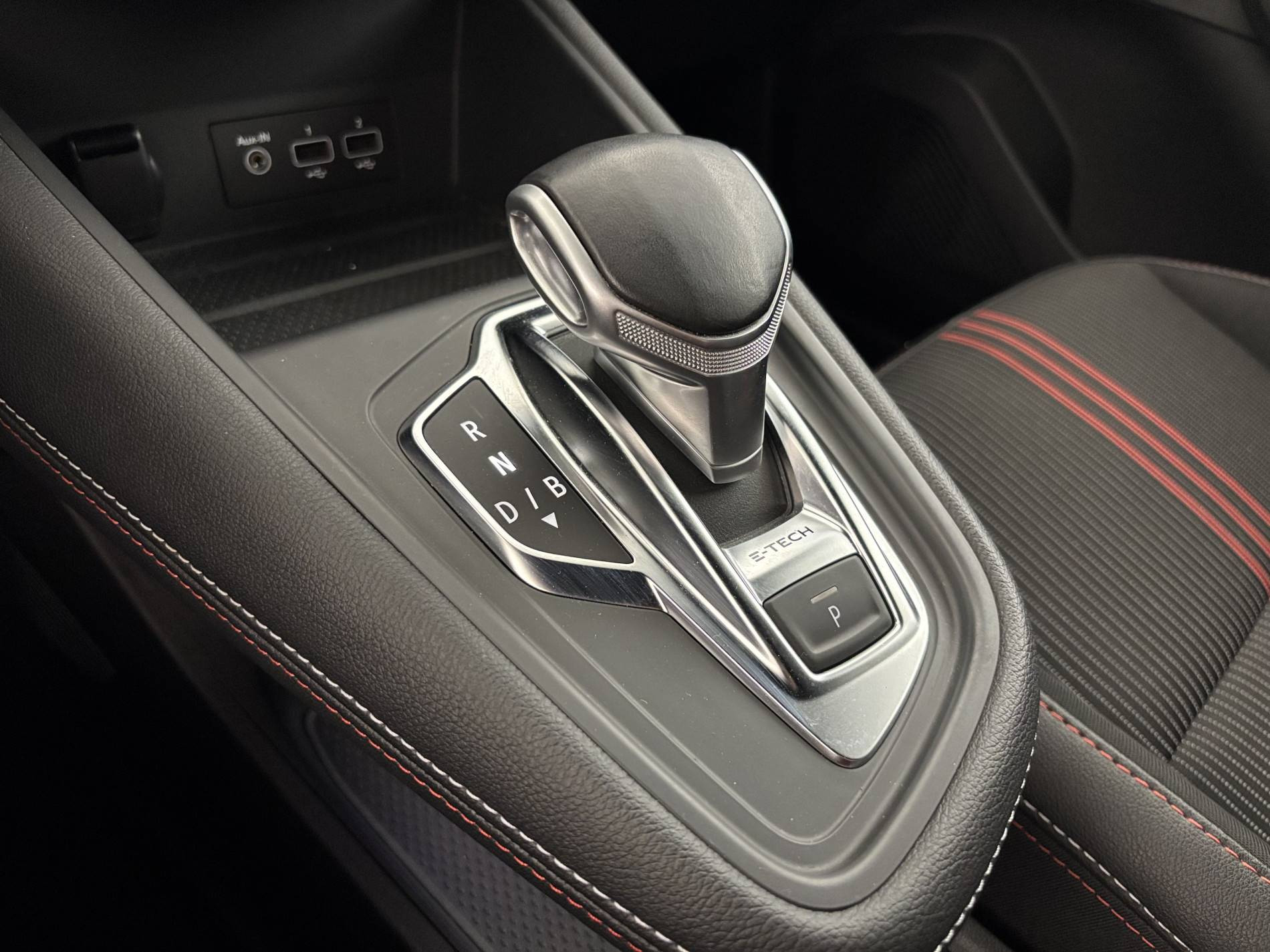 Vente en ligne Renault Captur  E-Tech 145 - 21 au prix de 18 580 €