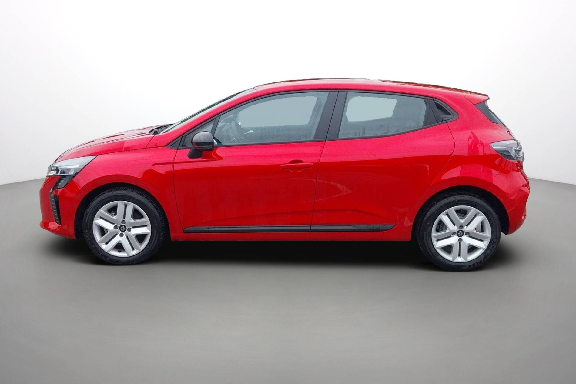 Vente en ligne Renault Clio 5 Clio Blue dCi 100 ch GSR2 au prix de 19 499 €