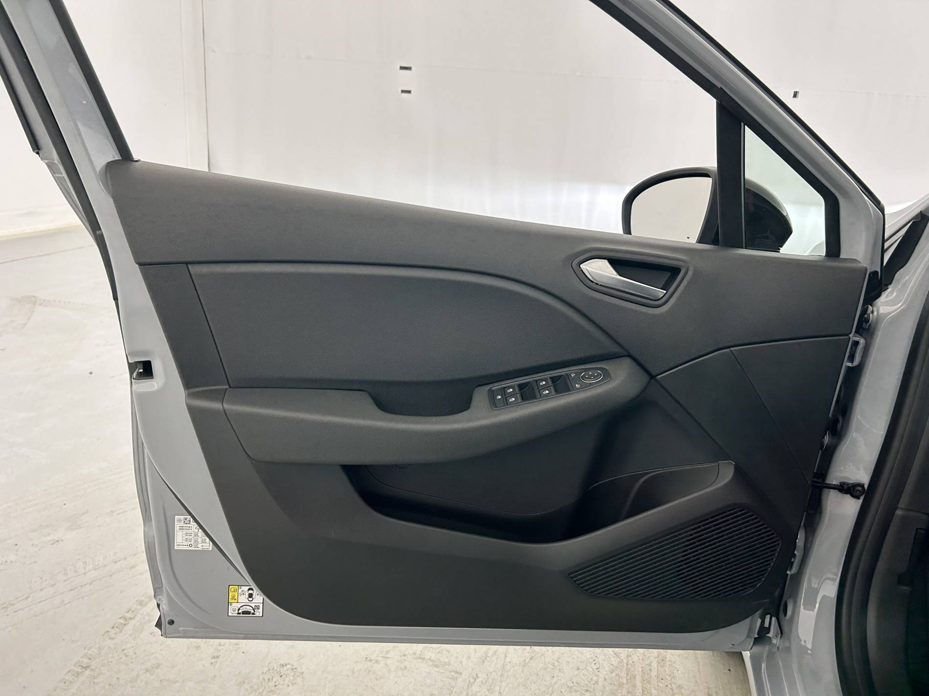 Vente en ligne Renault Clio 5 Clio E-Tech full hybrid 145 ch GSR2 au prix de 19 990 €