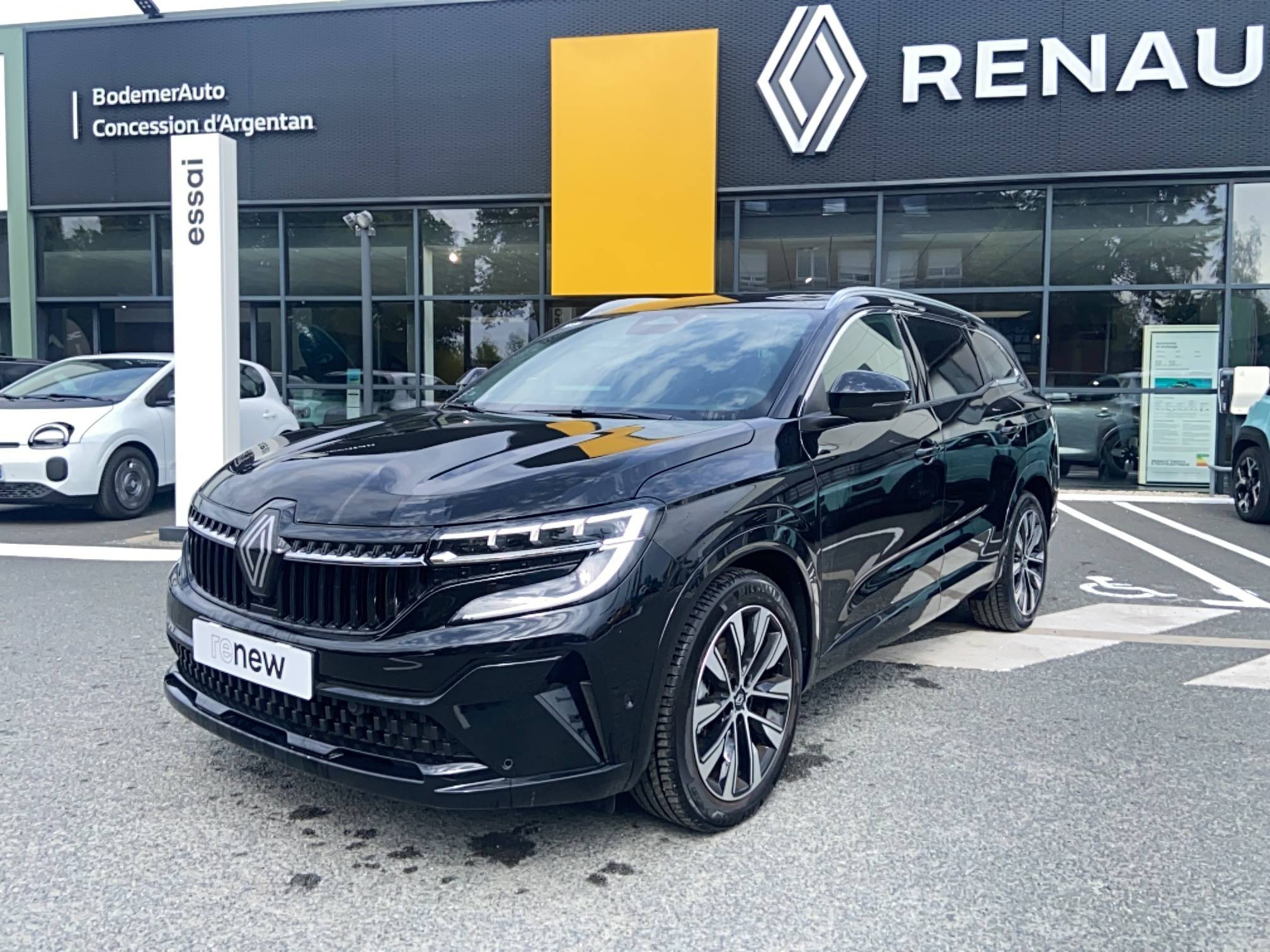Renault Espace Espace E-Tech full hybrid 200 GSR2 occasion de 2025 en vente à Argentan