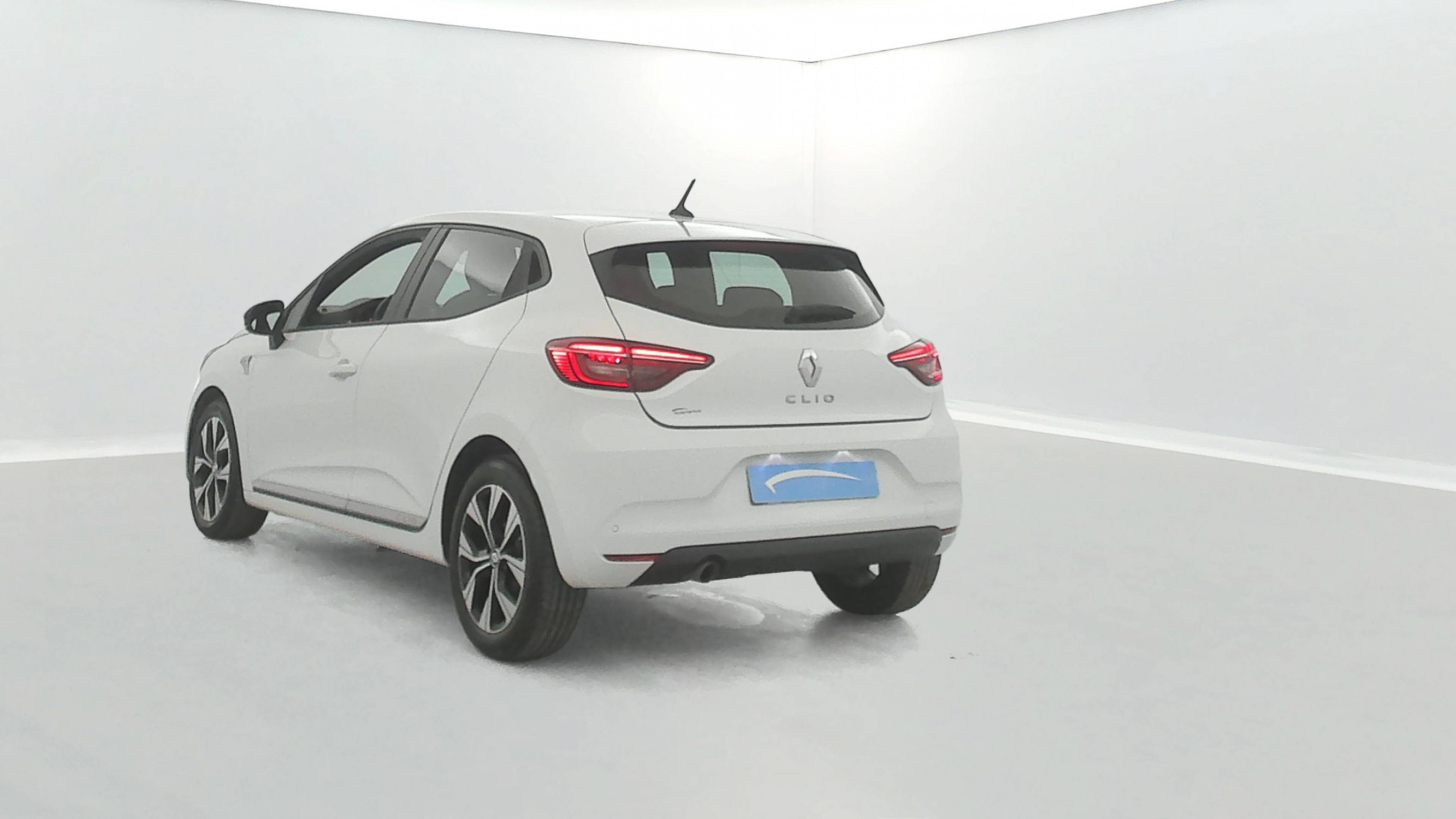 Vente en ligne Renault Clio 5 Clio TCe 90 - 21N au prix de 14 390 €