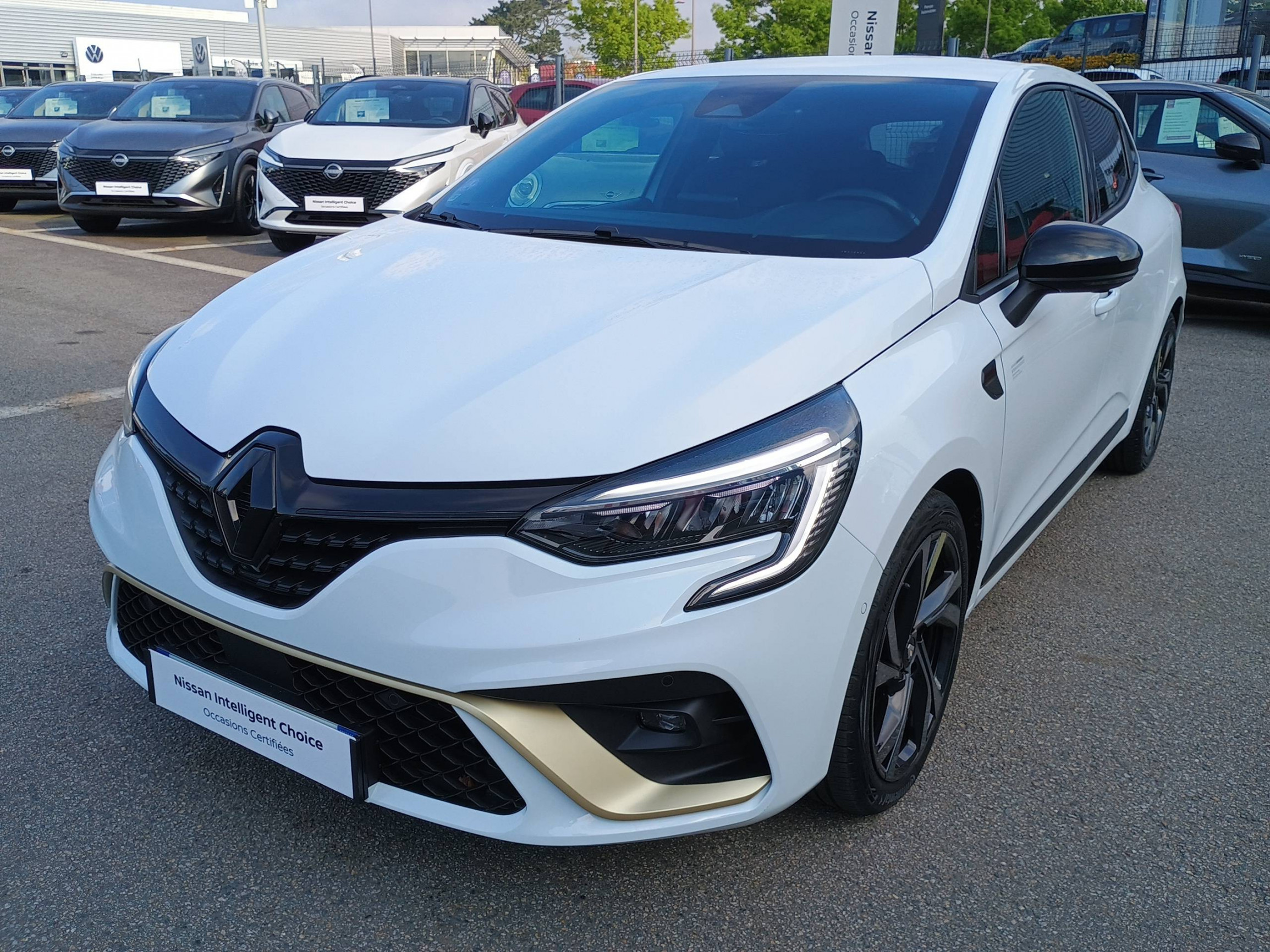 Renault Clio 5 Clio E-Tech hybride 145 occasion de 2023 en vente à Brest