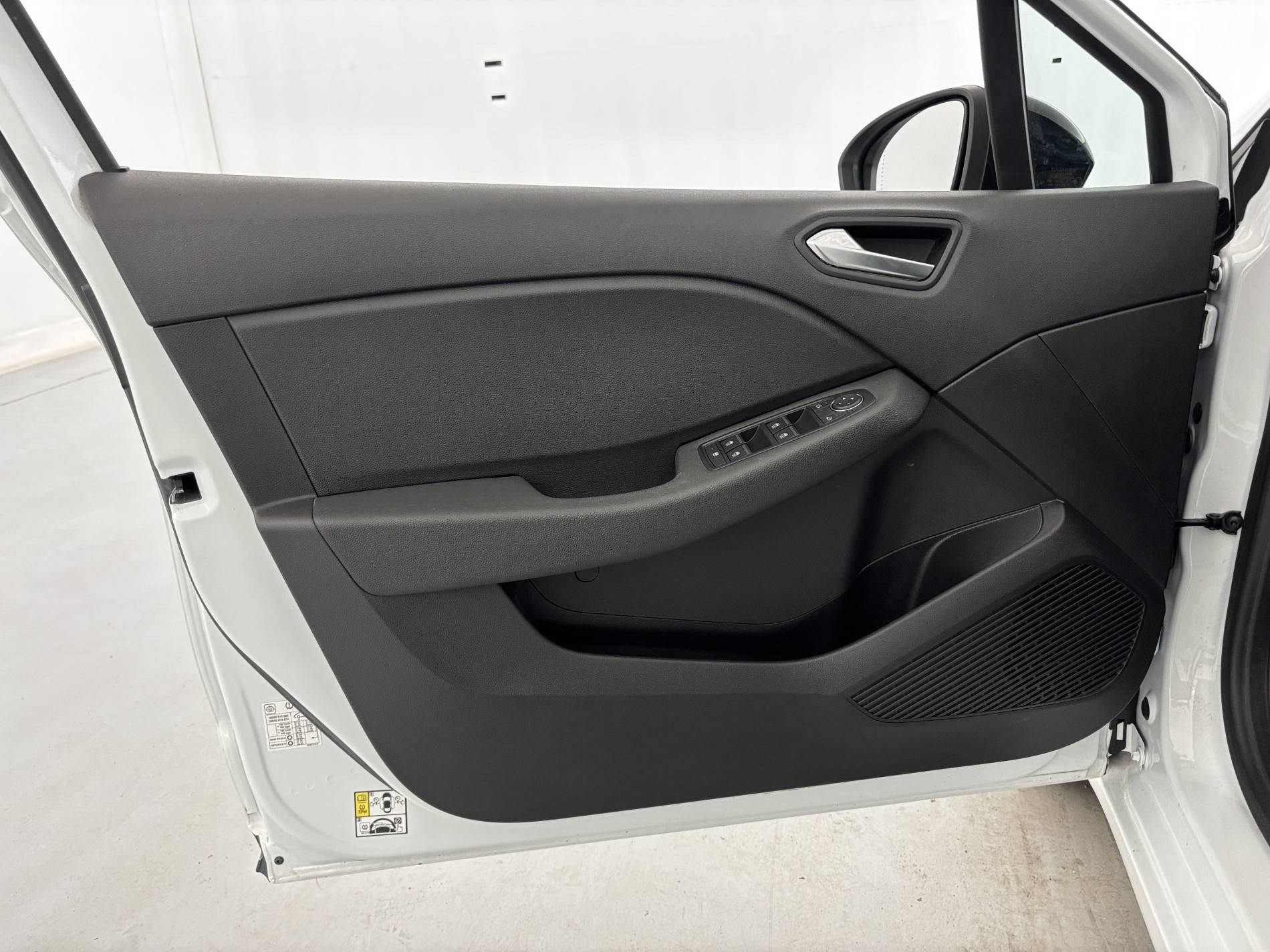 Vente en ligne Renault Clio 5 Clio TCe 100 GPL au prix de 14 290 €