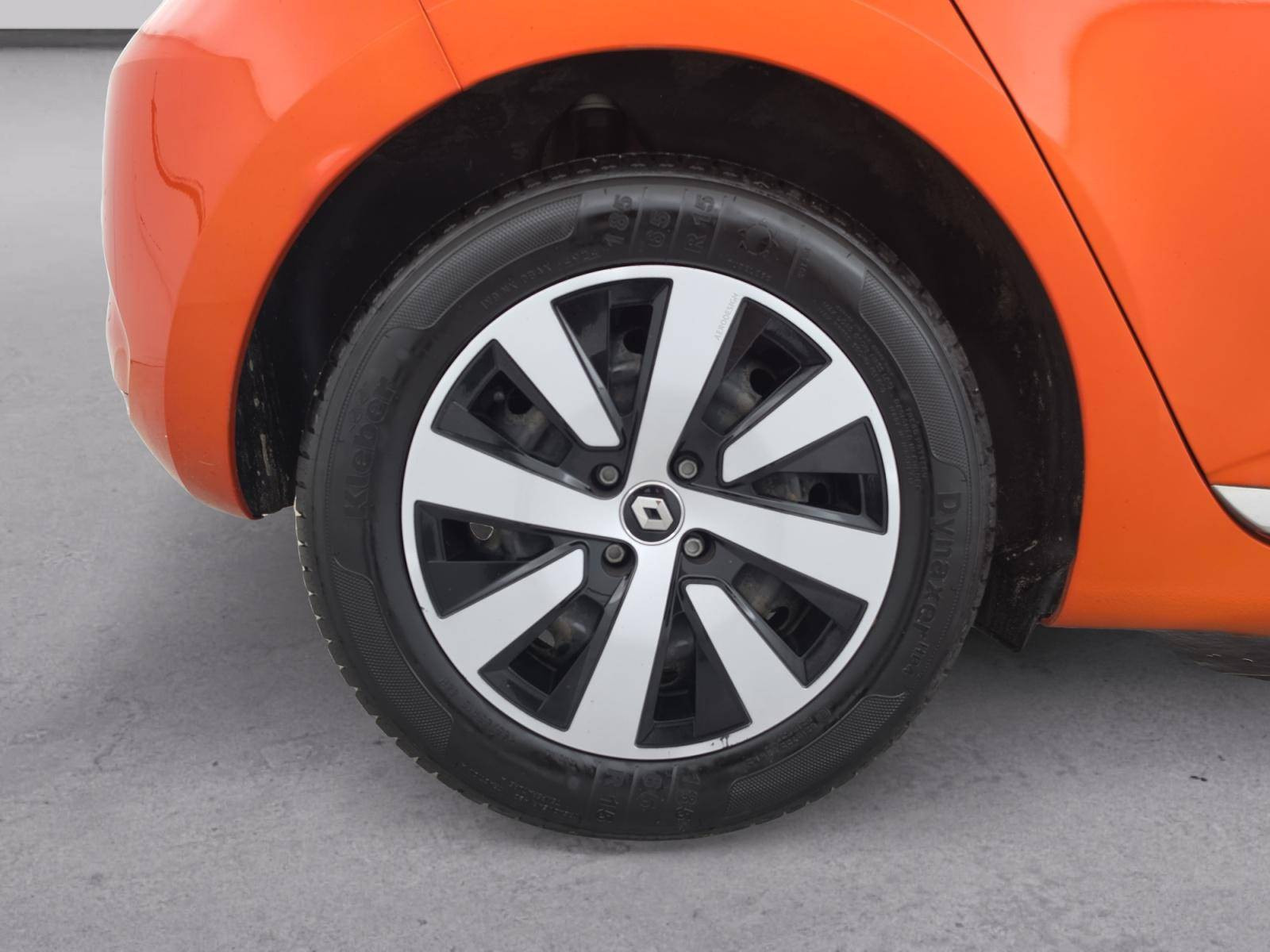 Vente en ligne Renault Clio 5 Clio Blue dCi 85 au prix de 13 990 €