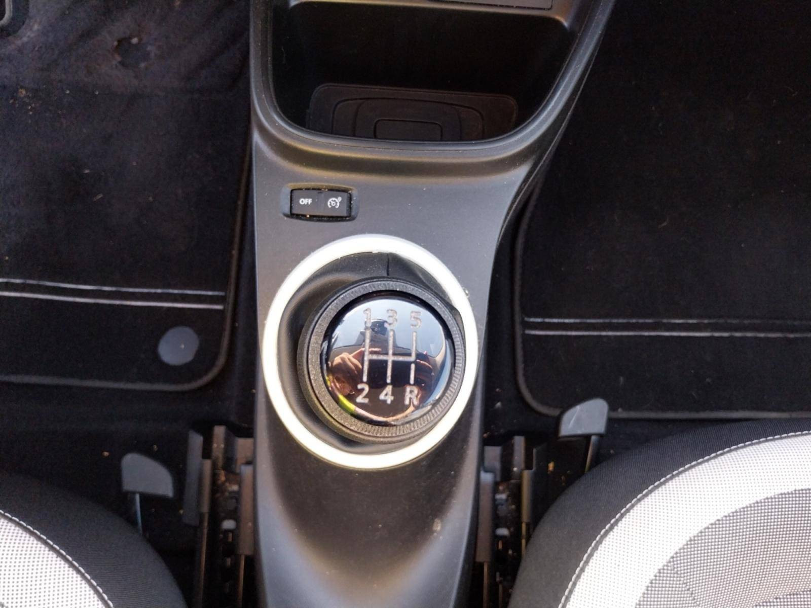Vente en ligne Renault Twingo 3  SCe 65 - 21 au prix de 12 790 €