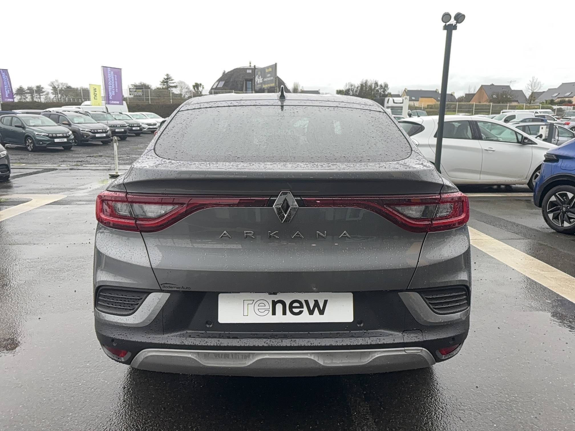 Vente en ligne Renault Arkana  mild hybrid 140 EDC FAP - 22 au prix de 18 990 €