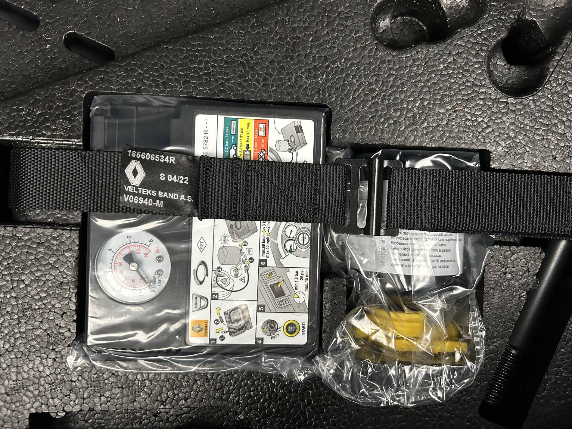 Vente en ligne Renault Clio 5 Clio E-Tech hybride 145 au prix de 17 490 €