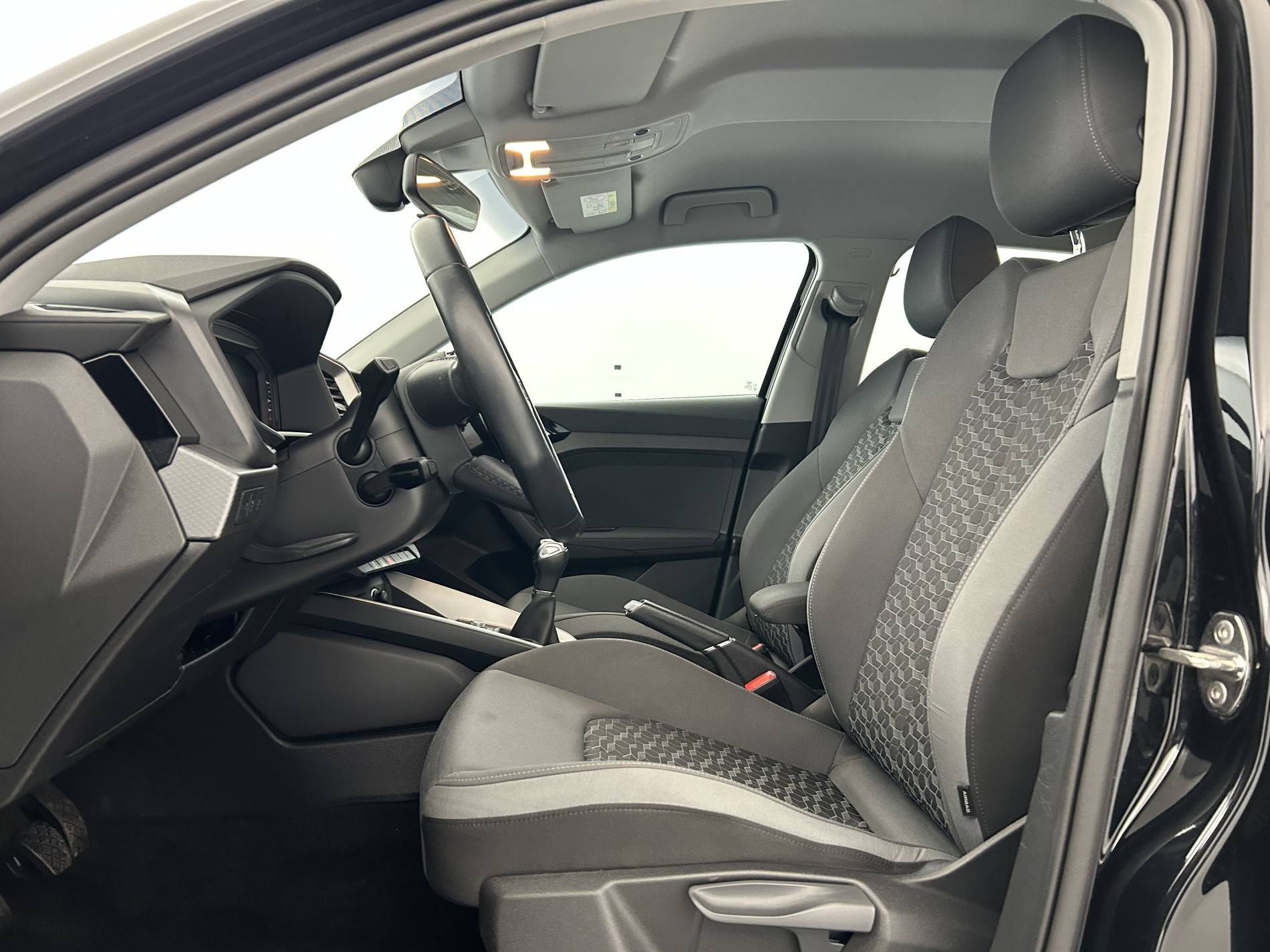 Vente en ligne Audi A1 Sportback  30 TFSI 110 ch BVM6 au prix de 19 890 €