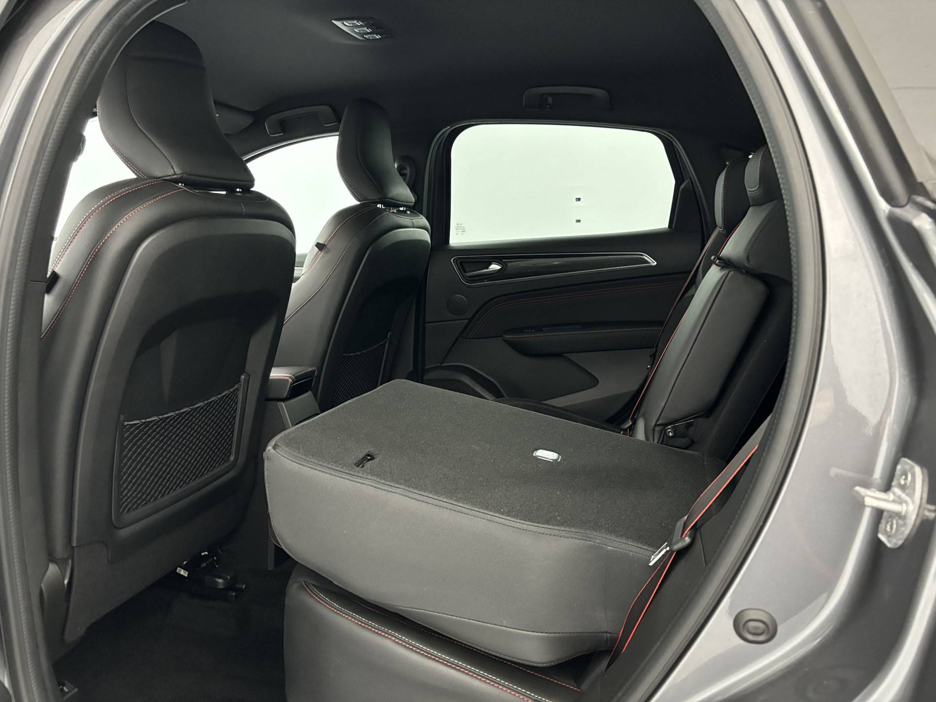 Vente en ligne Renault Arkana  E-Tech hybride 145 au prix de 20 990 €