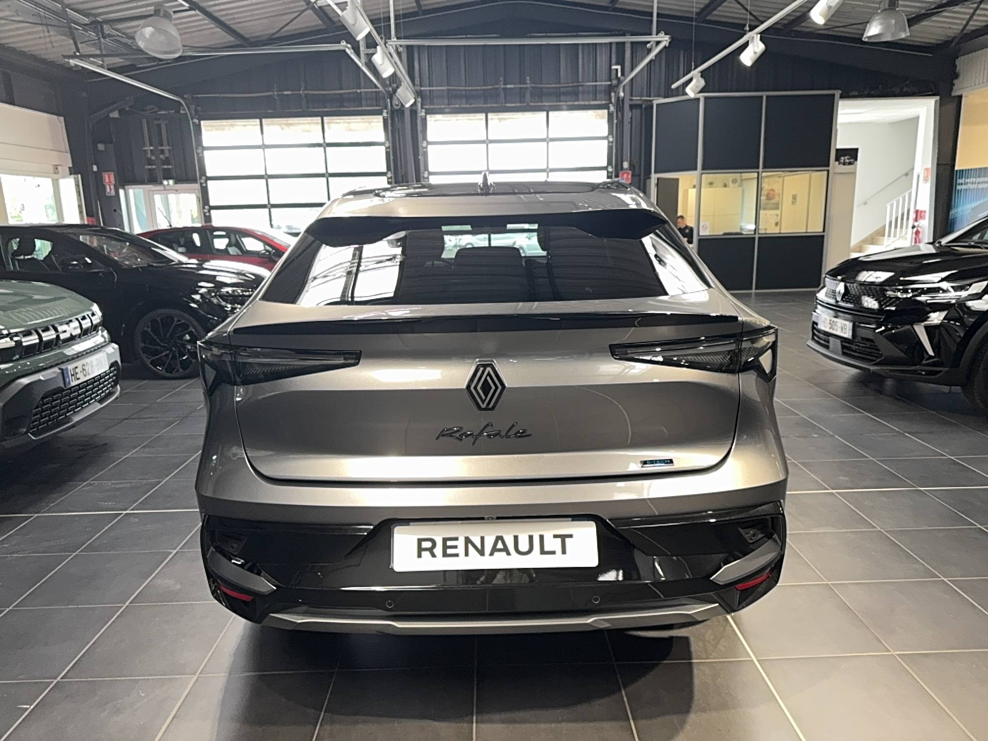 Vente en ligne Renault Rafale  E-Tech full hybrid 200 au prix de 46 990 €