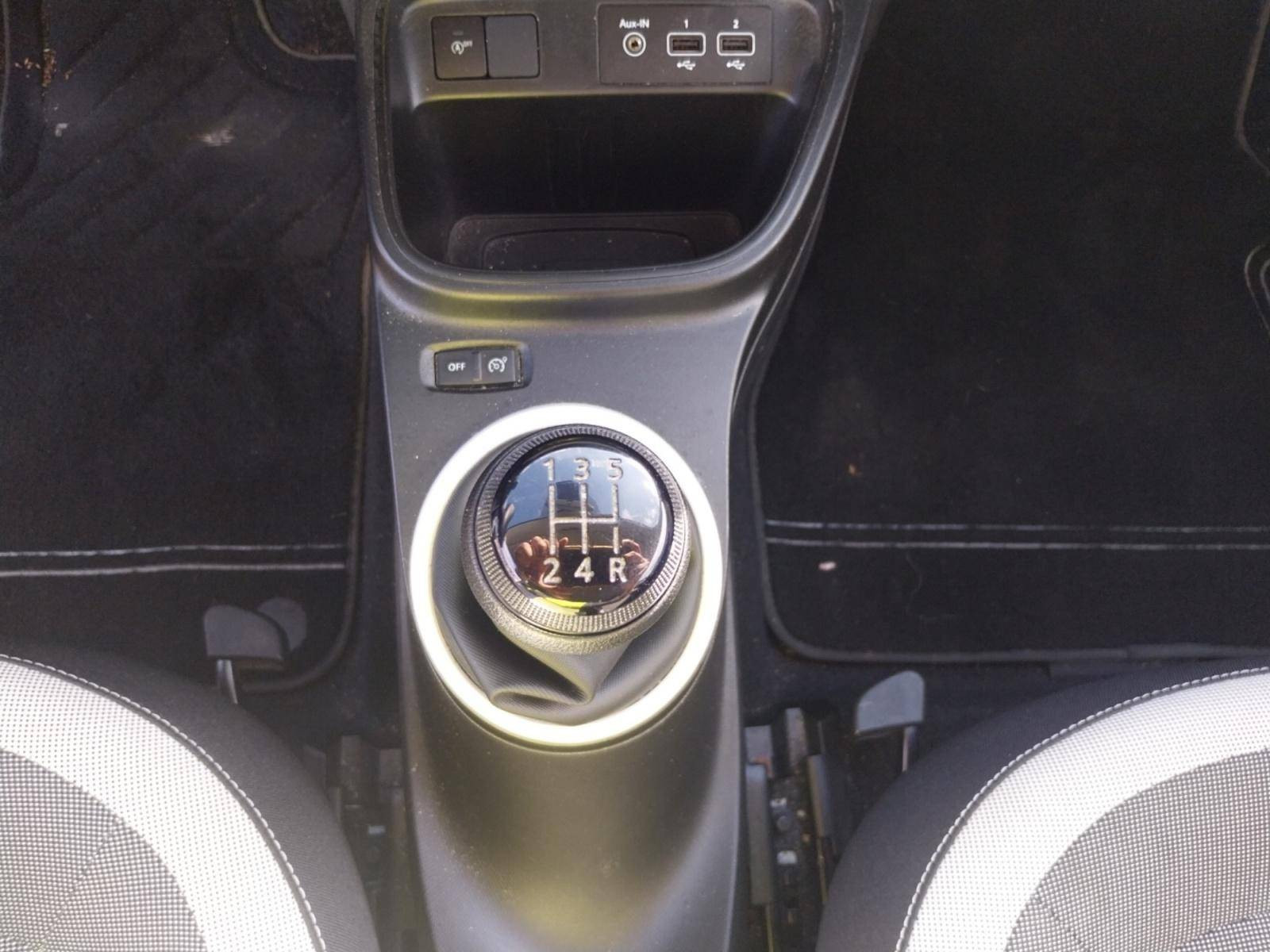 Vente en ligne Renault Twingo 3  SCe 65 au prix de 11 490 €