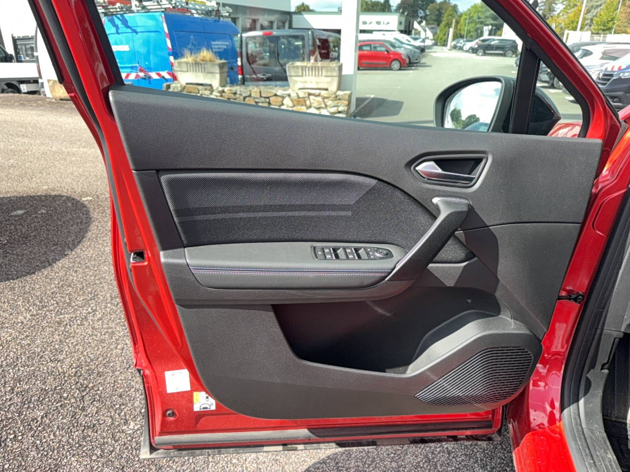 Vente en ligne Renault Symbioz  E-Tech full hybrid 145 au prix de 25 990 €