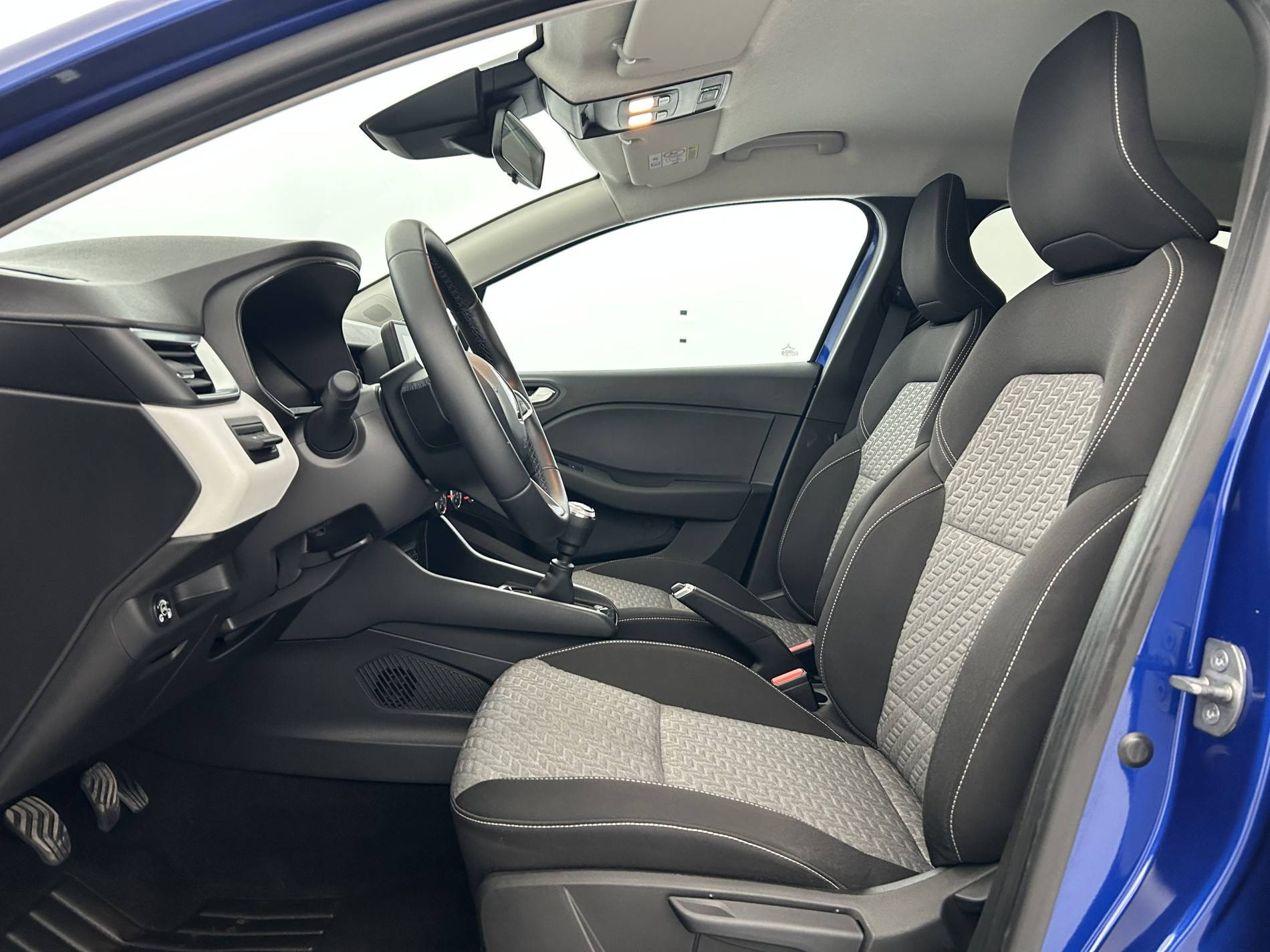 Vente en ligne Renault Clio 5 Clio TCe 100 GPL au prix de 13 490 €