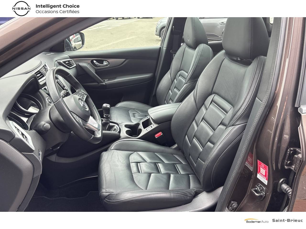 Vente en ligne Nissan Qashqai Qashqai 1.3 DIG-T 140 au prix de 16 990 €