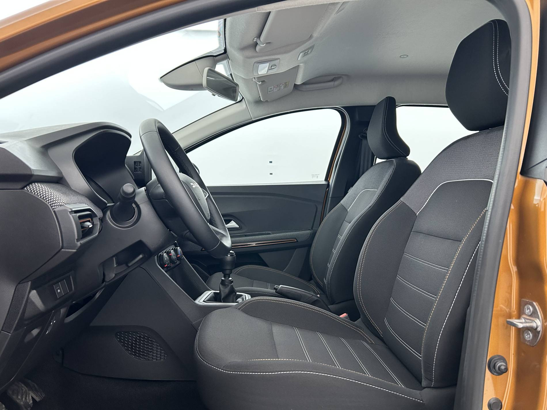 Vente en ligne Dacia Sandero  ECO-G 100 au prix de 15 490 €